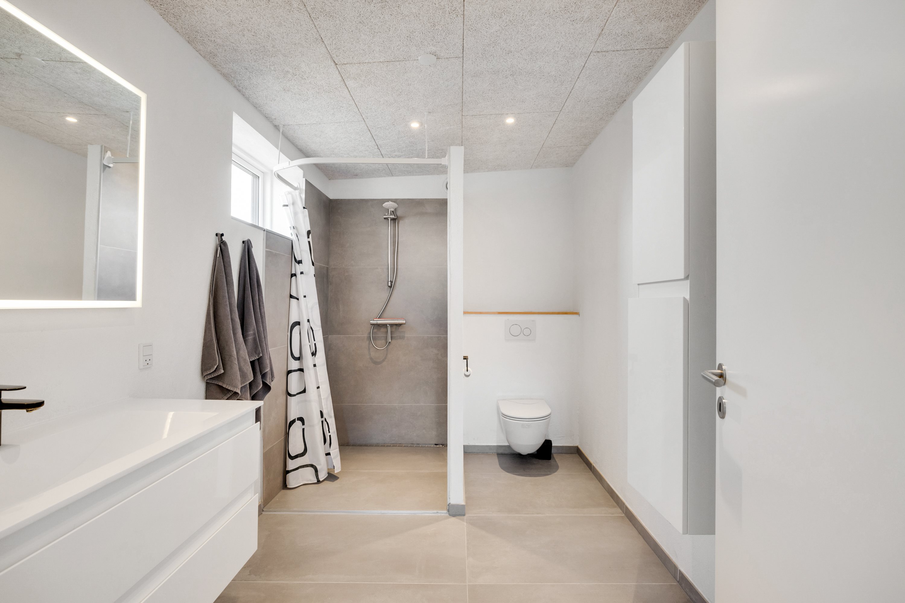 Fremhævet  billede i fuldskærmstilstand. Billede af Nørredalen 26, 8670 Låsby