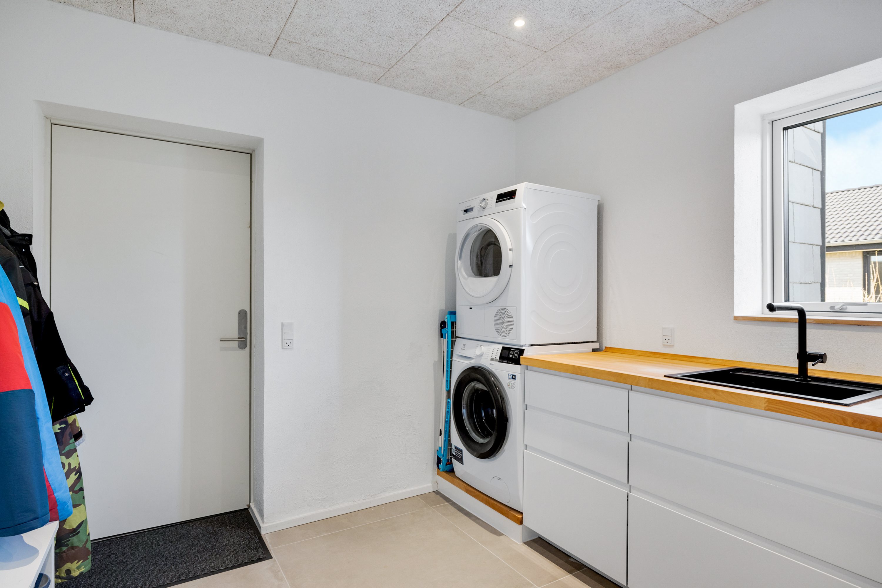 Fremhævet  billede i fuldskærmstilstand. Billede af Nørredalen 26, 8670 Låsby