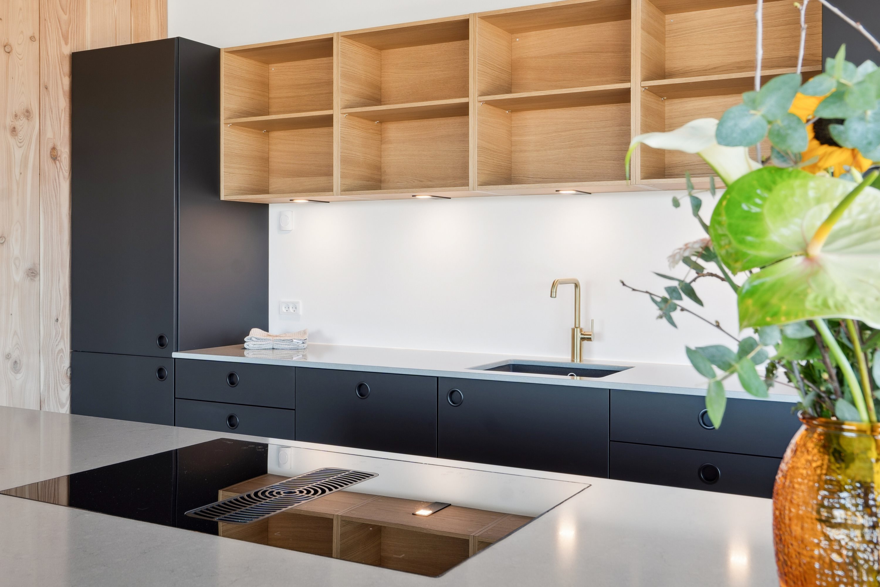 Fremhævet køkken billede i fuldskærmstilstand. Billede af Skovsøen 23, Løjt Nørreskov, 6200 Aabenraa