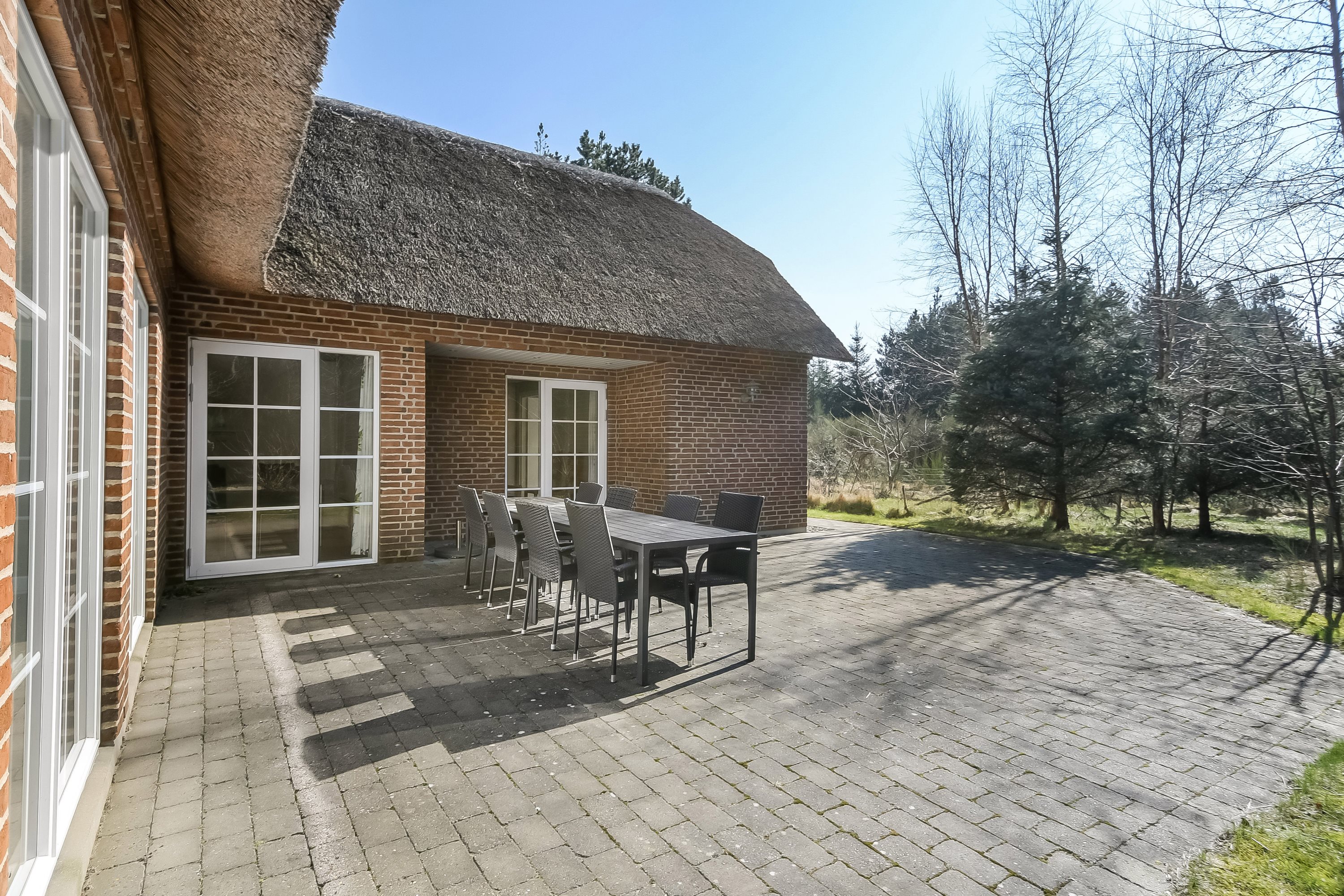 Fremhævet terrasse billede i fuldskærmstilstand. Billede af Bækbyvej 63, Husby, 6990 Ulfborg