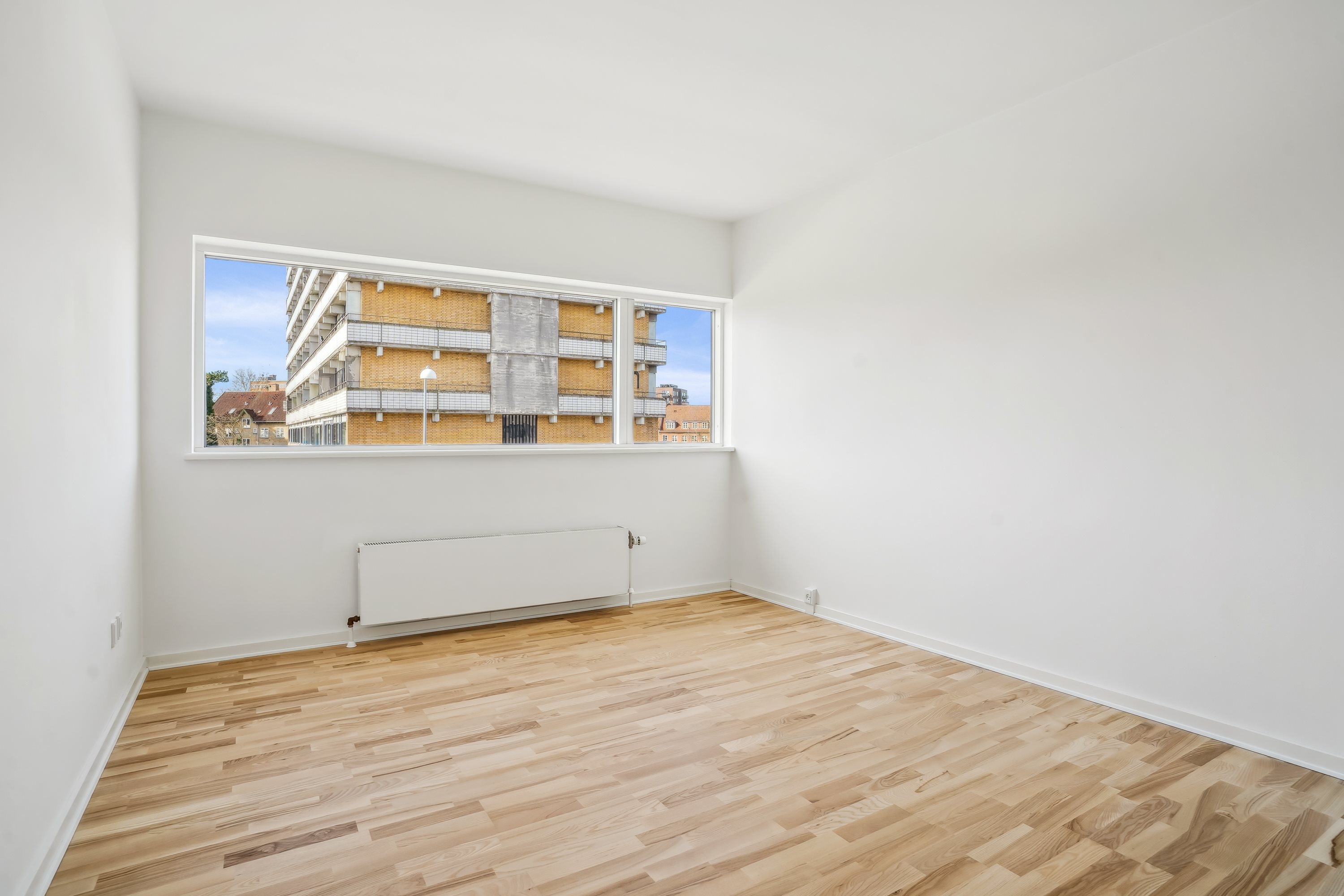 Fremhævet værelse billede i fuldskærmstilstand. Billede af Bagsværd Hovedgade 130A, 1. 3., 2880 Bagsværd