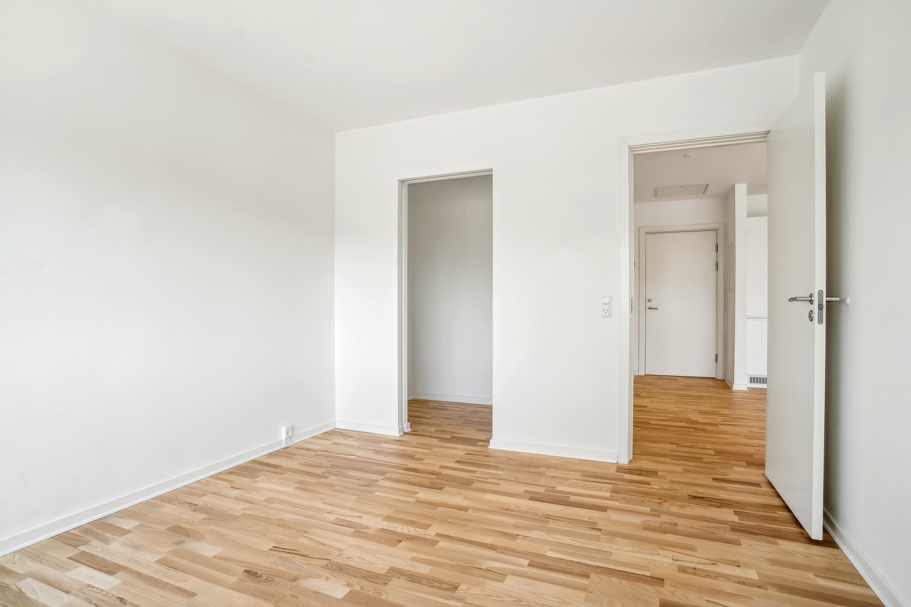 Fremhævet gang billede i fuldskærmstilstand. Billede af Bagsværd Hovedgade 130A, 1. 3., 2880 Bagsværd