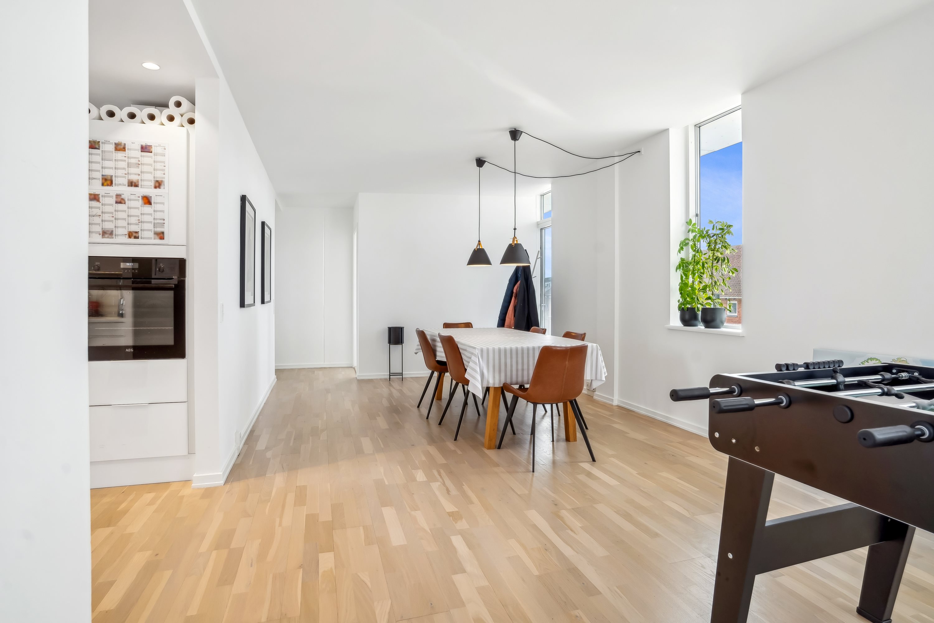 Fremhævet stue billede i fuldskærmstilstand. Billede af Bagsværd Hovedgade 130A, 2. 1., 2880 Bagsværd