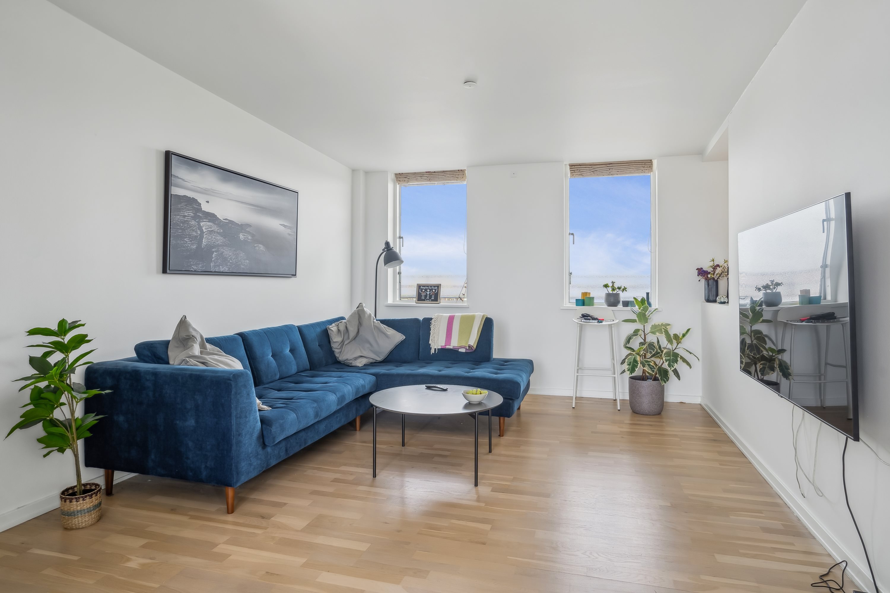 Fremhævet stue billede i fuldskærmstilstand. Billede af Bagsværd Hovedgade 130A, 2. 1., 2880 Bagsværd