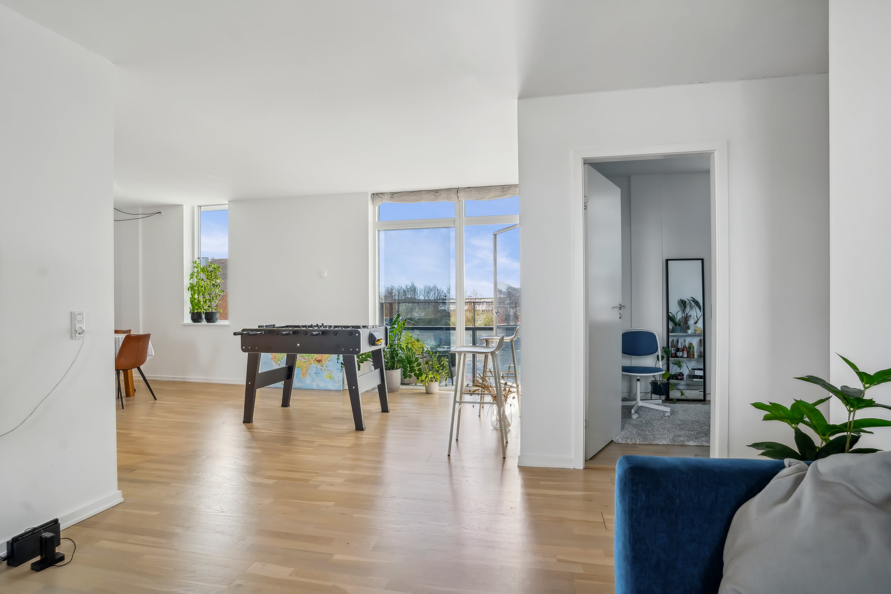 Fremhævet stue billede i fuldskærmstilstand. Billede af Bagsværd Hovedgade 130A, 2. 1., 2880 Bagsværd