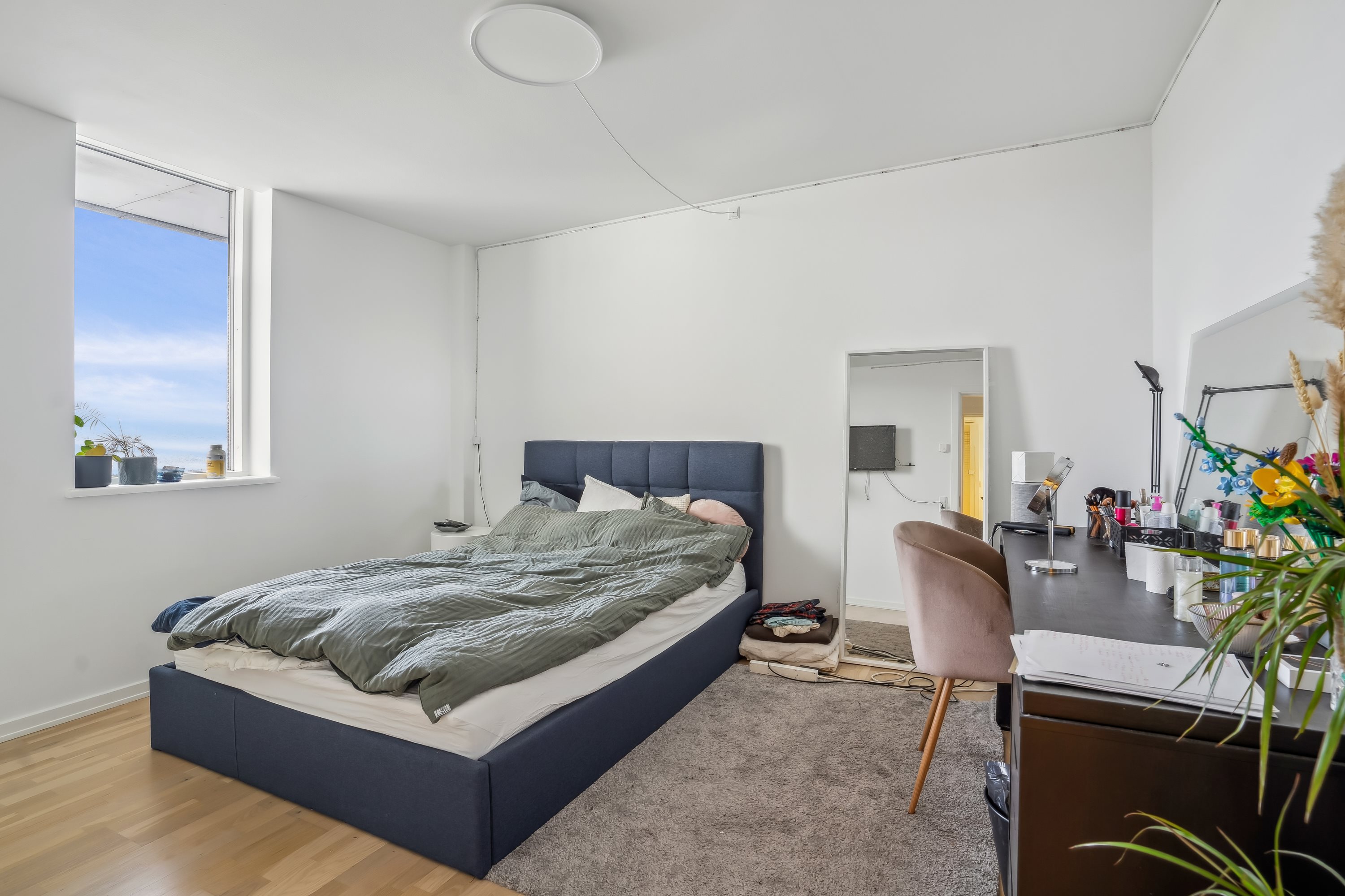 Fremhævet stue billede i fuldskærmstilstand. Billede af Bagsværd Hovedgade 130A, 2. 1., 2880 Bagsværd