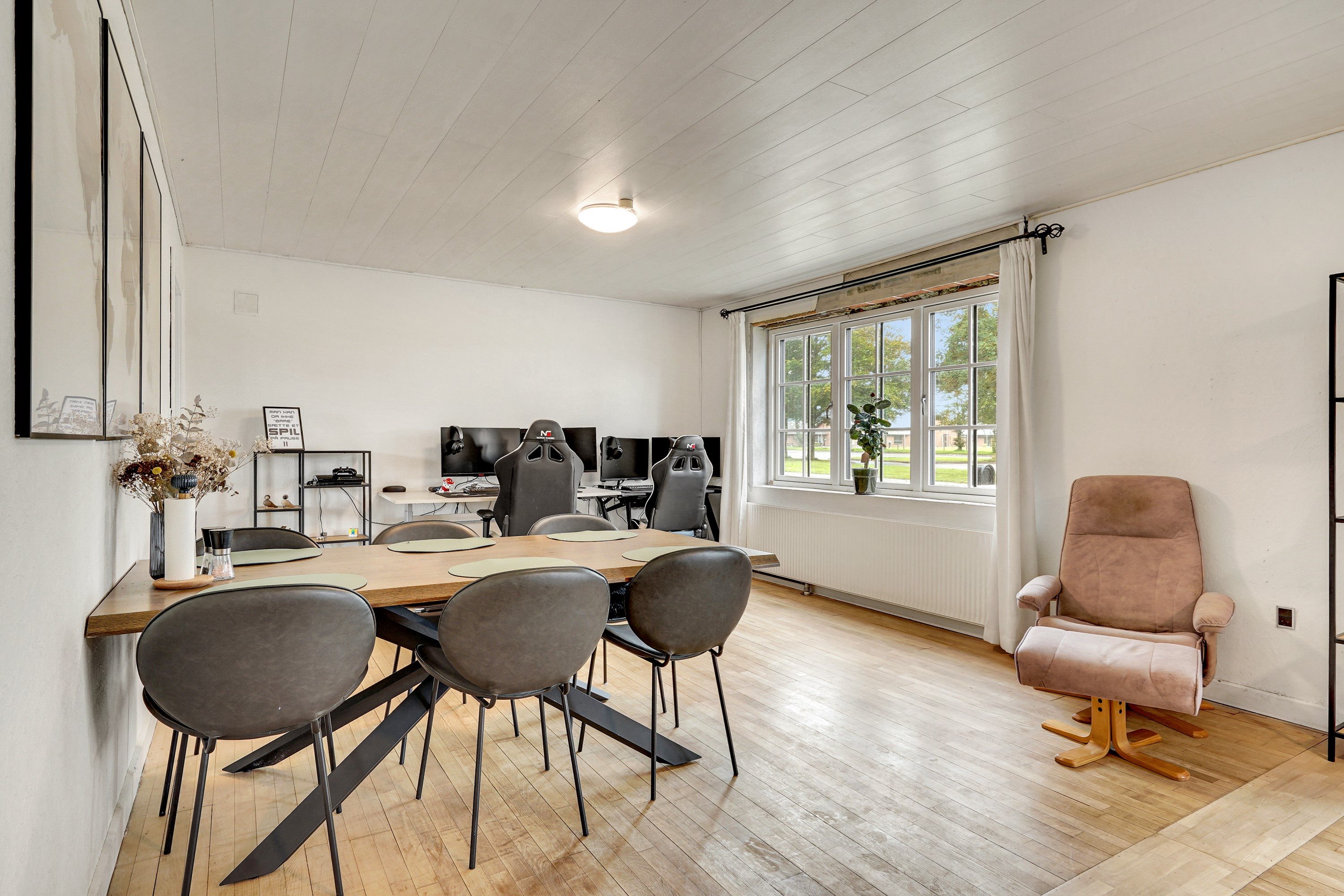 Fremhævet spisestue billede i fuldskærmstilstand. Billede af Stadionvej 24, Horne, 6800 Varde