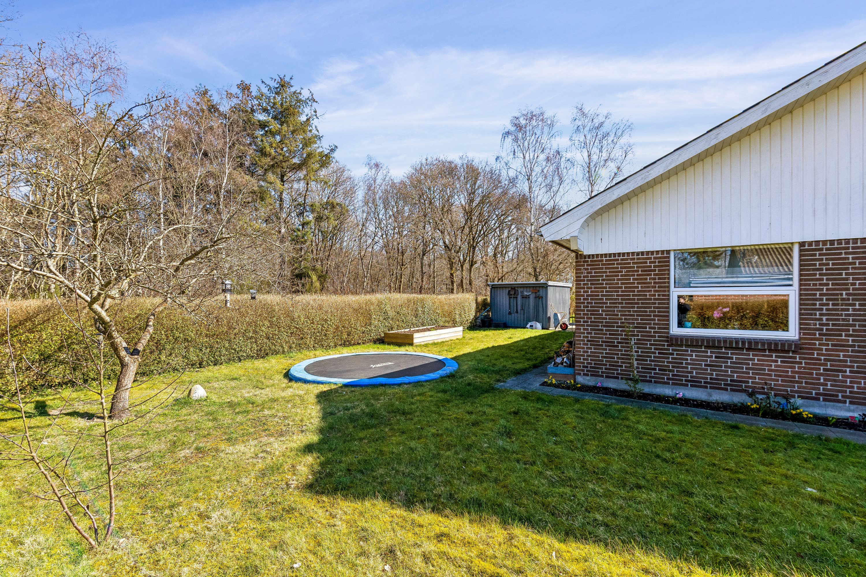 Fremhævet  billede i fuldskærmstilstand. Billede af Gyvelskrænten 72, 8961 Allingåbro