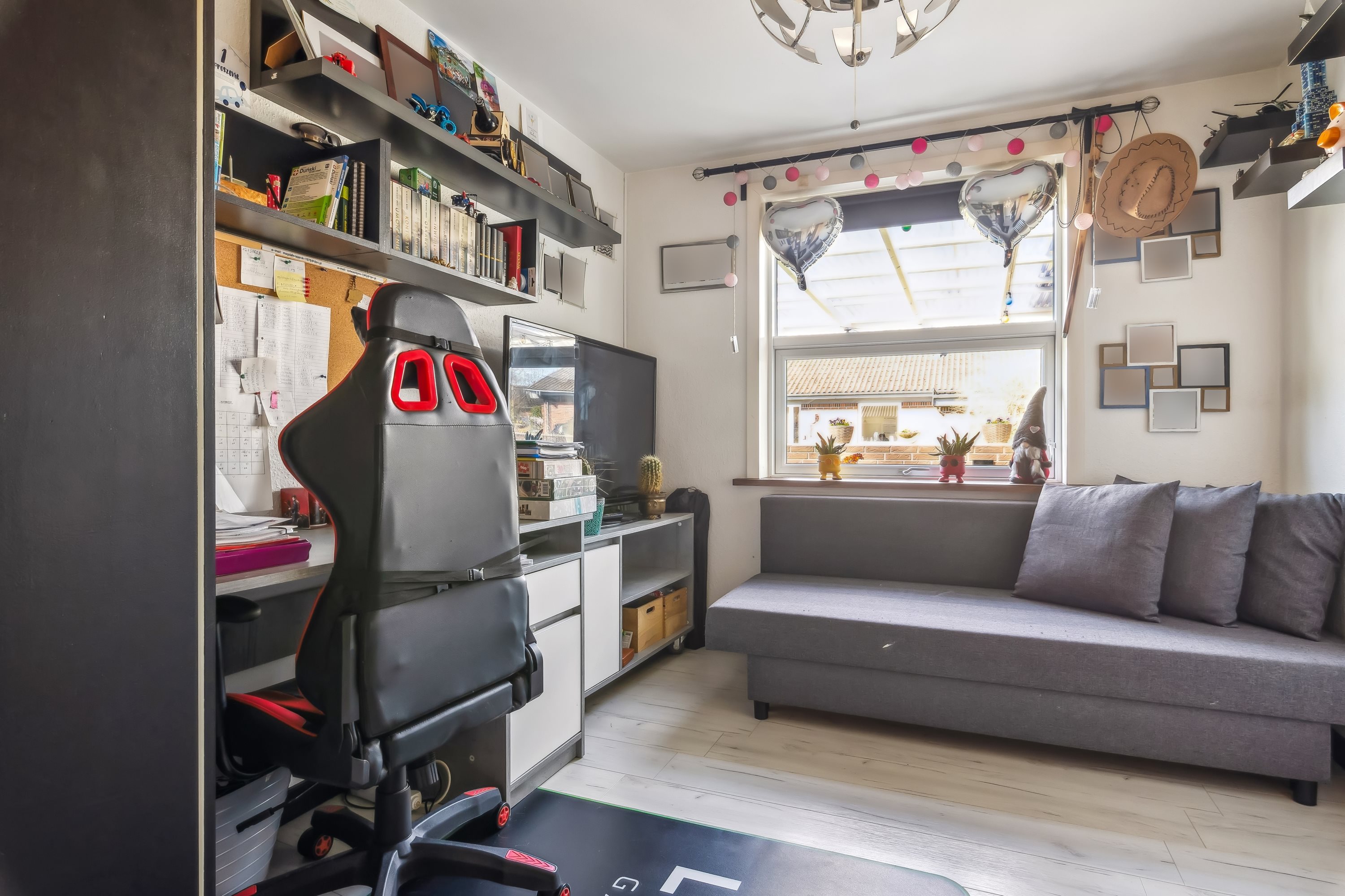 Fremhævet  billede i fuldskærmstilstand. Billede af Gyvelskrænten 72, 8961 Allingåbro