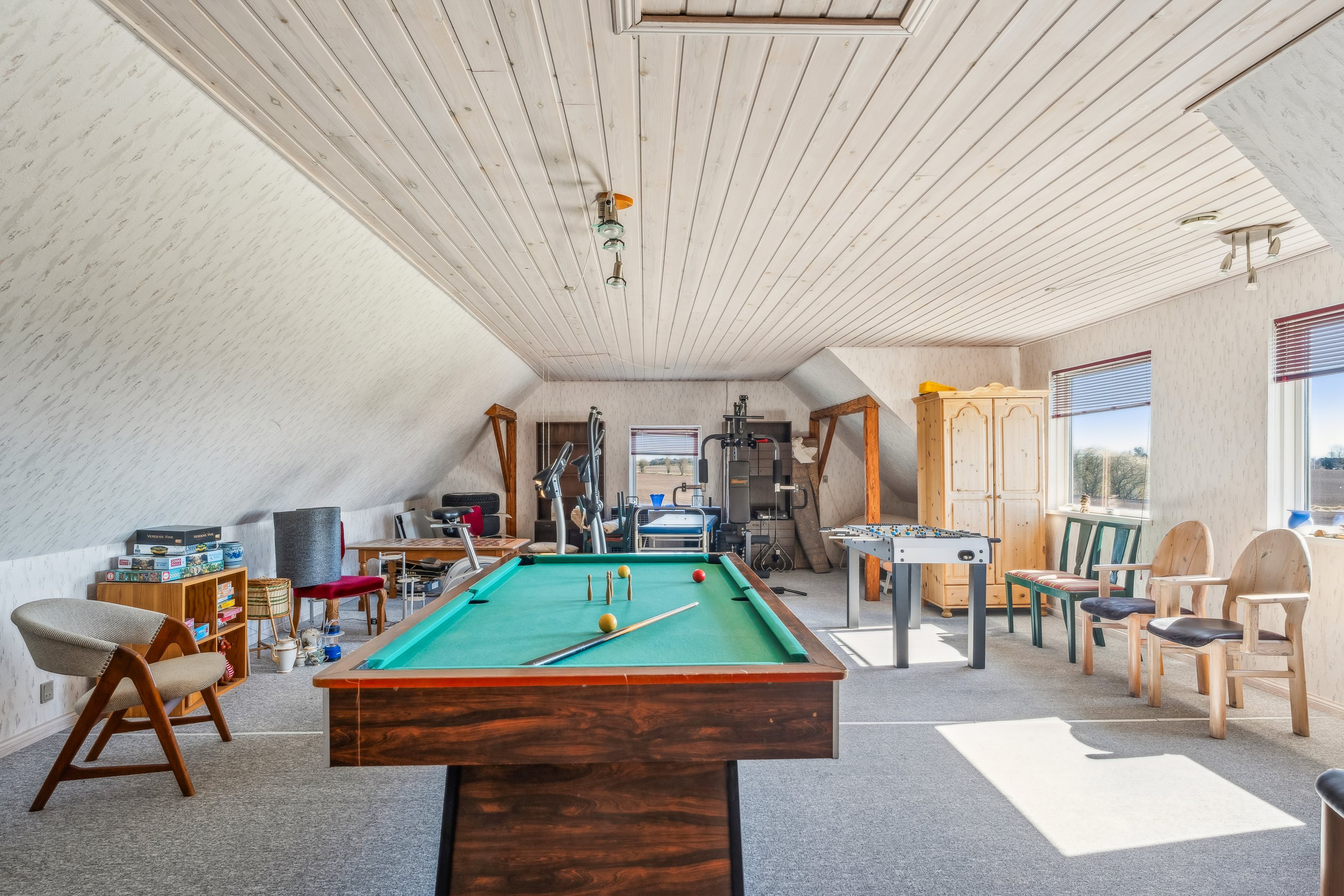 Fremhævet stue billede i fuldskærmstilstand. Billede af Nymarksvej 21, Kvorning, 8830 Tjele