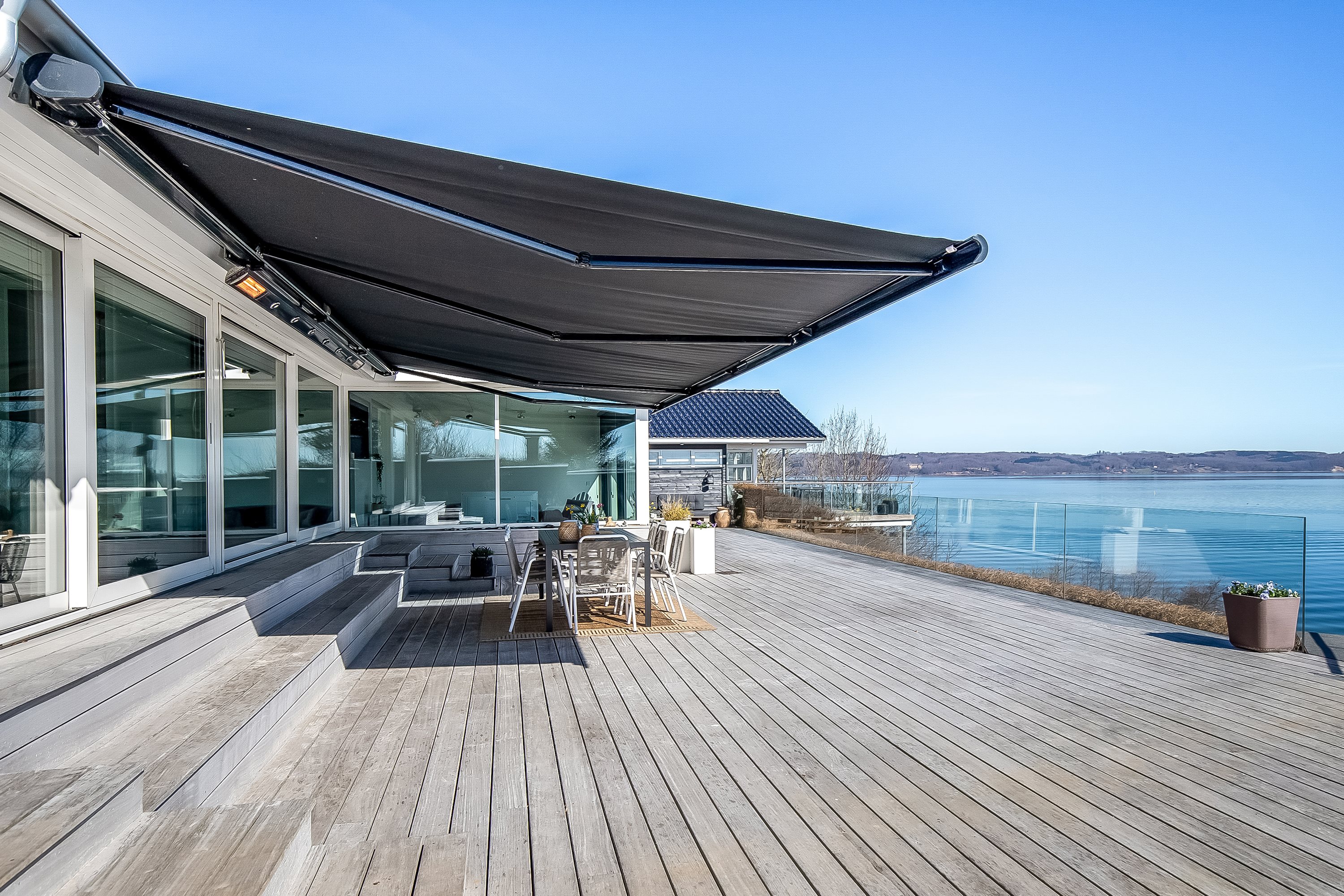 Fremhævet terrasse billede i fuldskærmstilstand. Billede af Niels Pedersensvej 45B, Mørkholt, 7080 Børkop