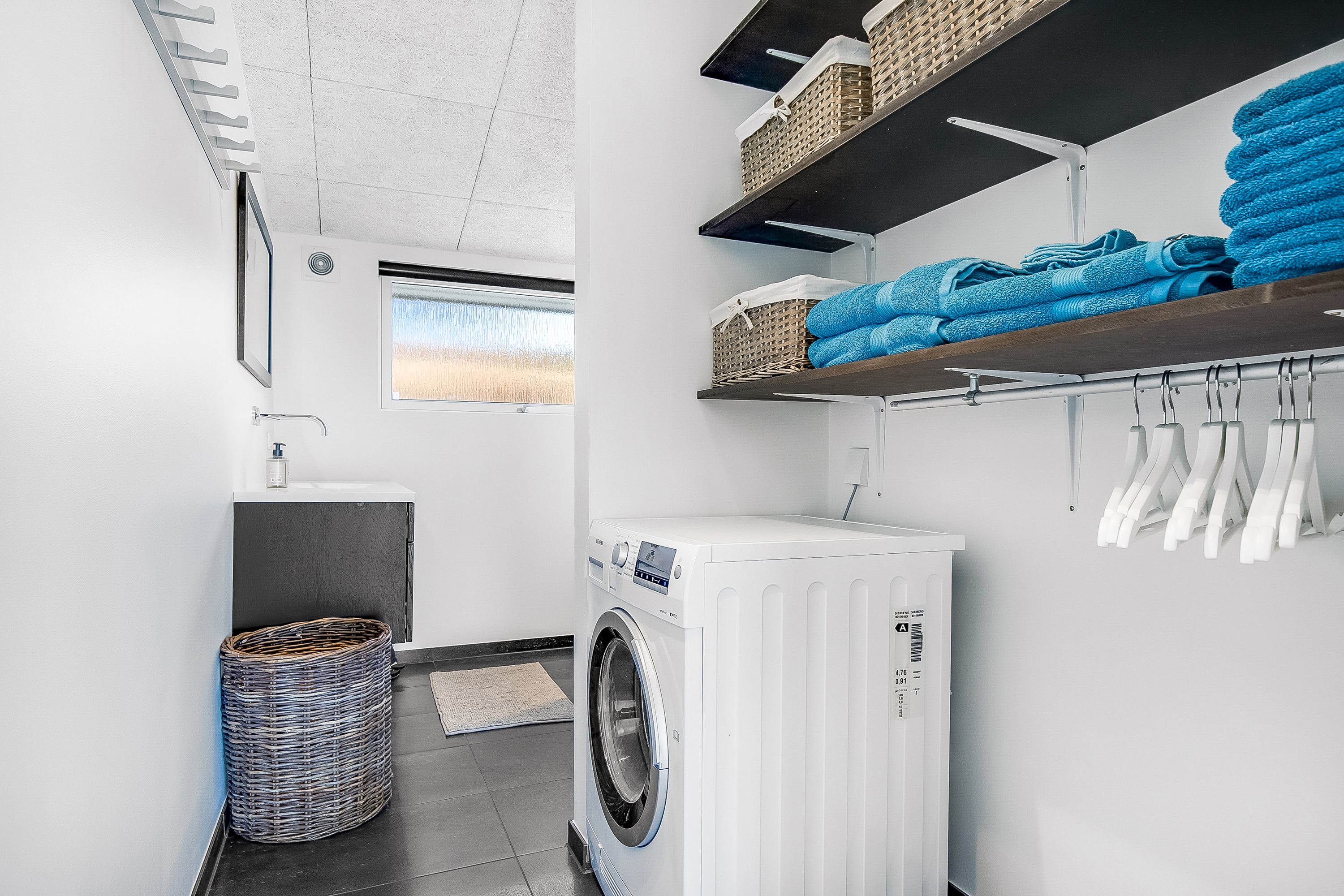 Fremhævet badeværelse billede i fuldskærmstilstand. Billede af Niels Pedersensvej 45B, Mørkholt, 7080 Børkop