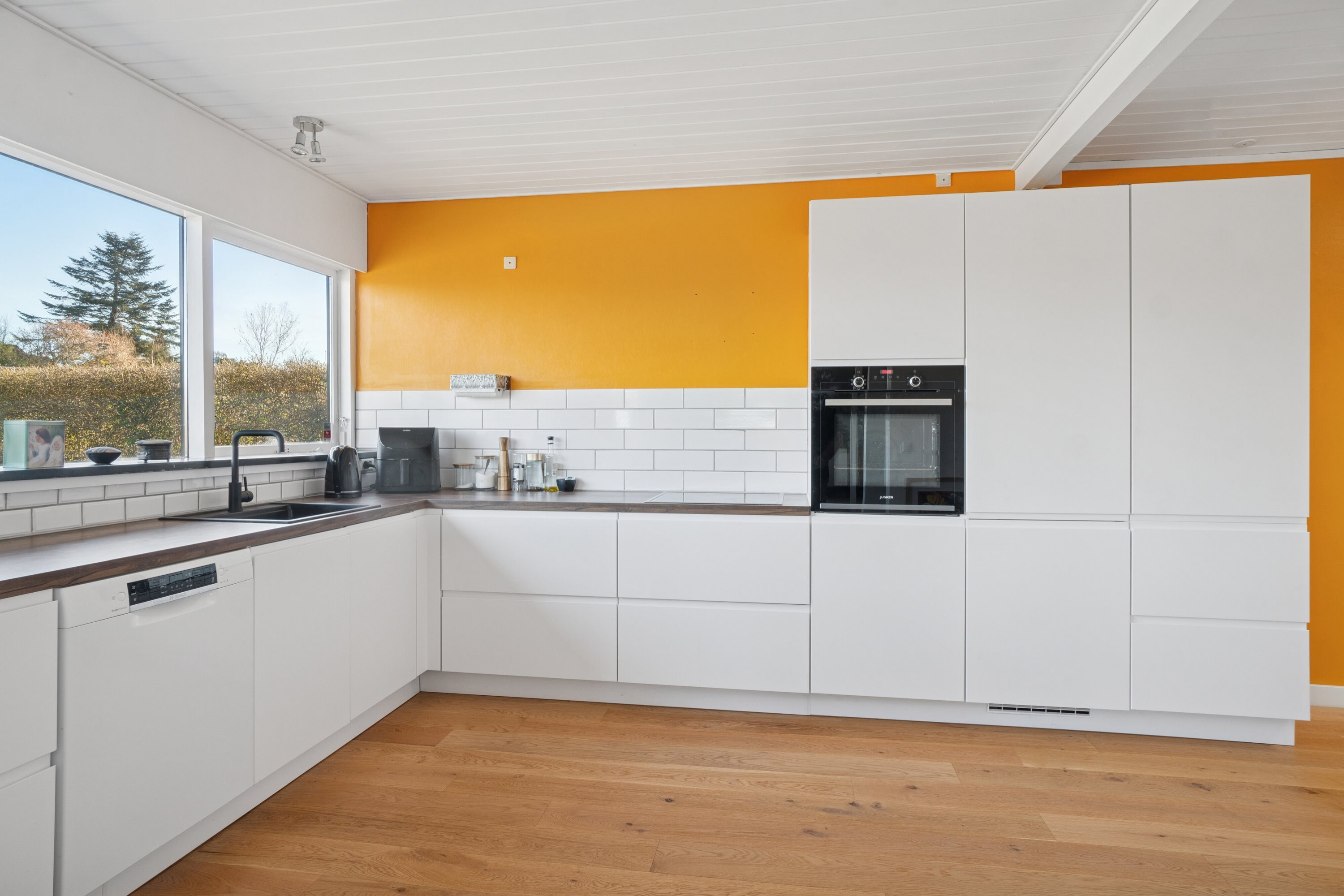 Fremhævet køkken billede i fuldskærmstilstand. Billede af Byskellet 29, 4400 Kalundborg