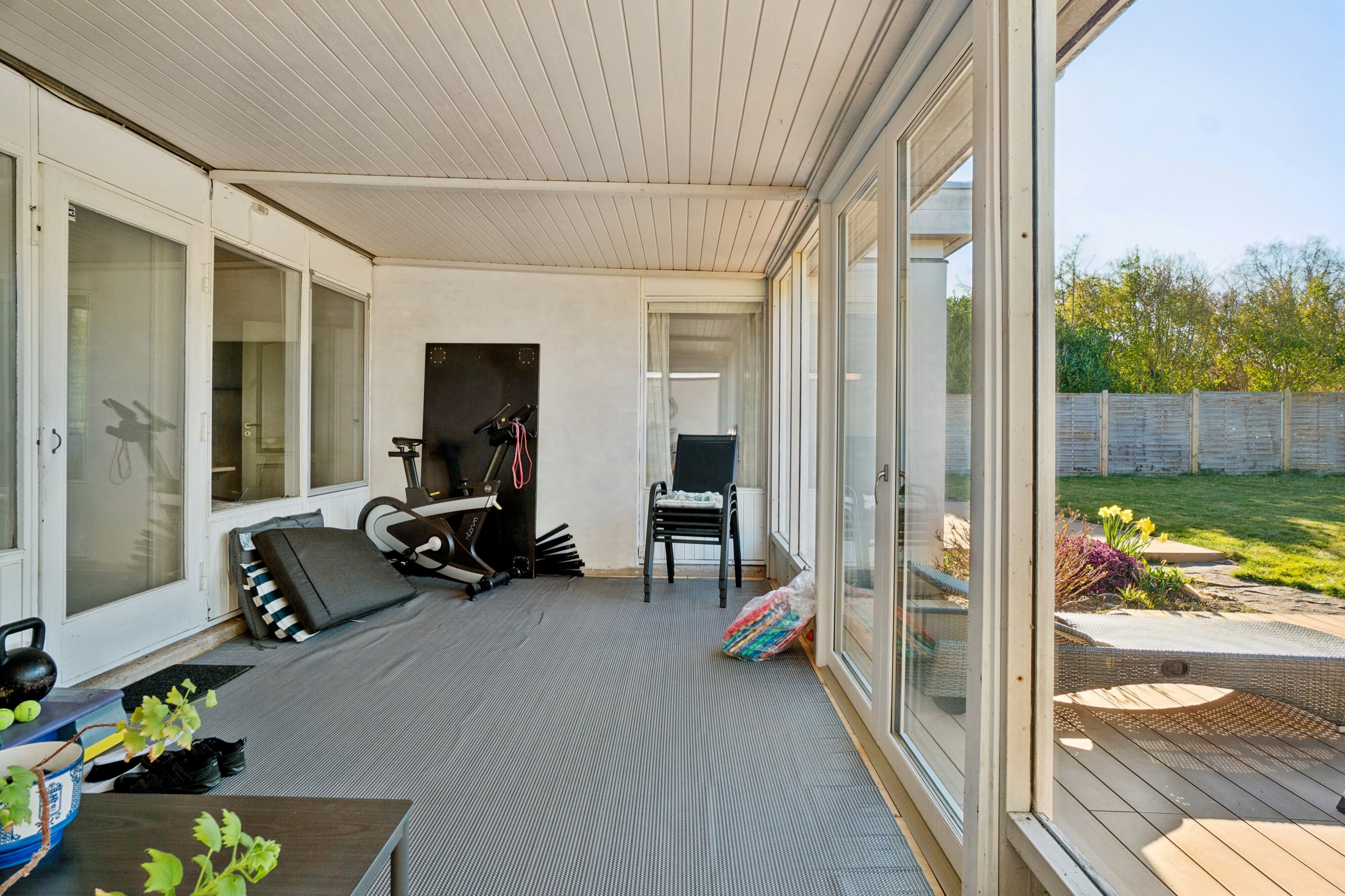 Fremhævet udestue billede i fuldskærmstilstand. Billede af Byskellet 29, 4400 Kalundborg