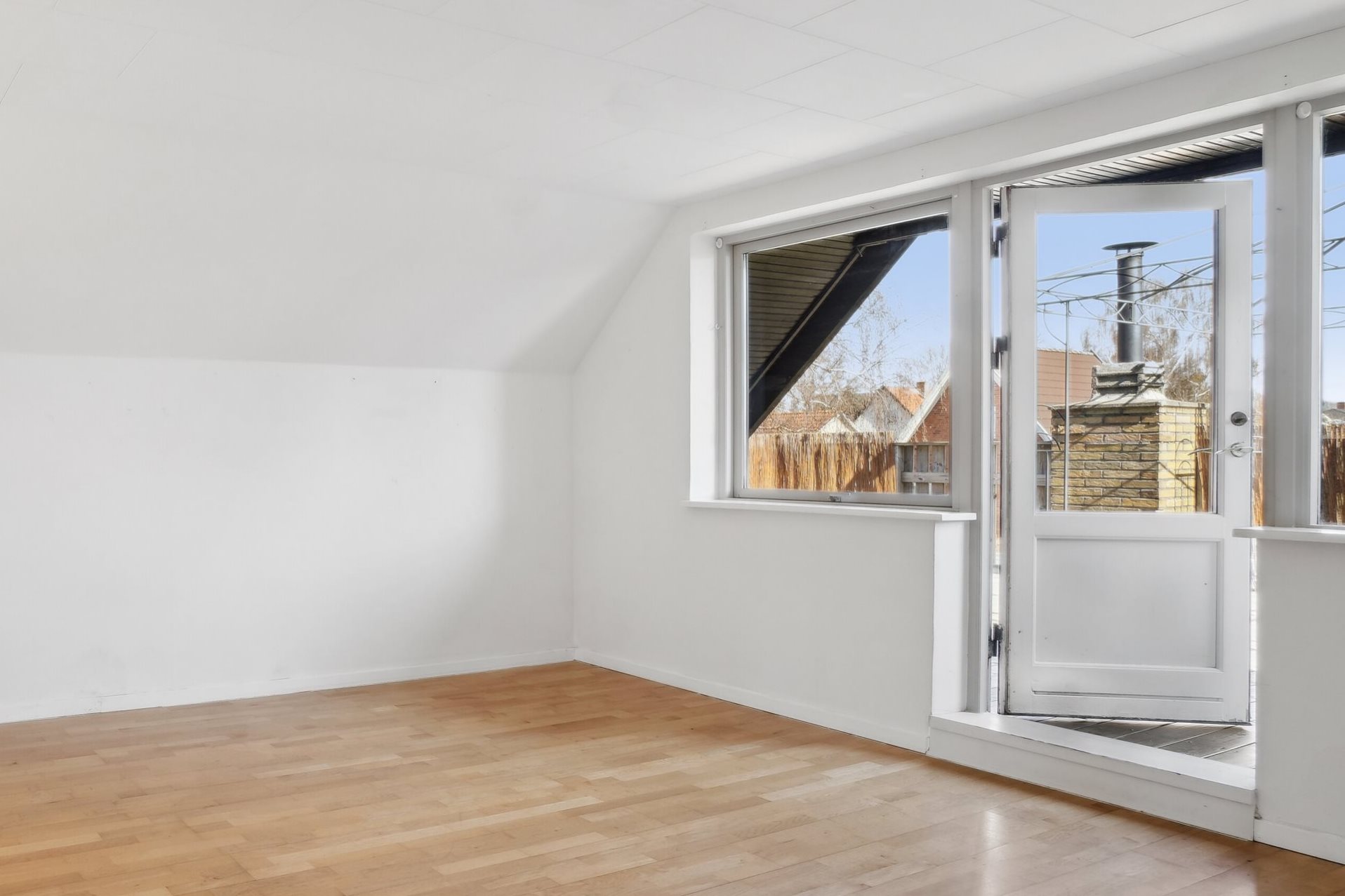 Fremhævet stue billede i fuldskærmstilstand. Billede af Lille Kregmevej 10A, 1., Kregme, 3300 Frederiksværk