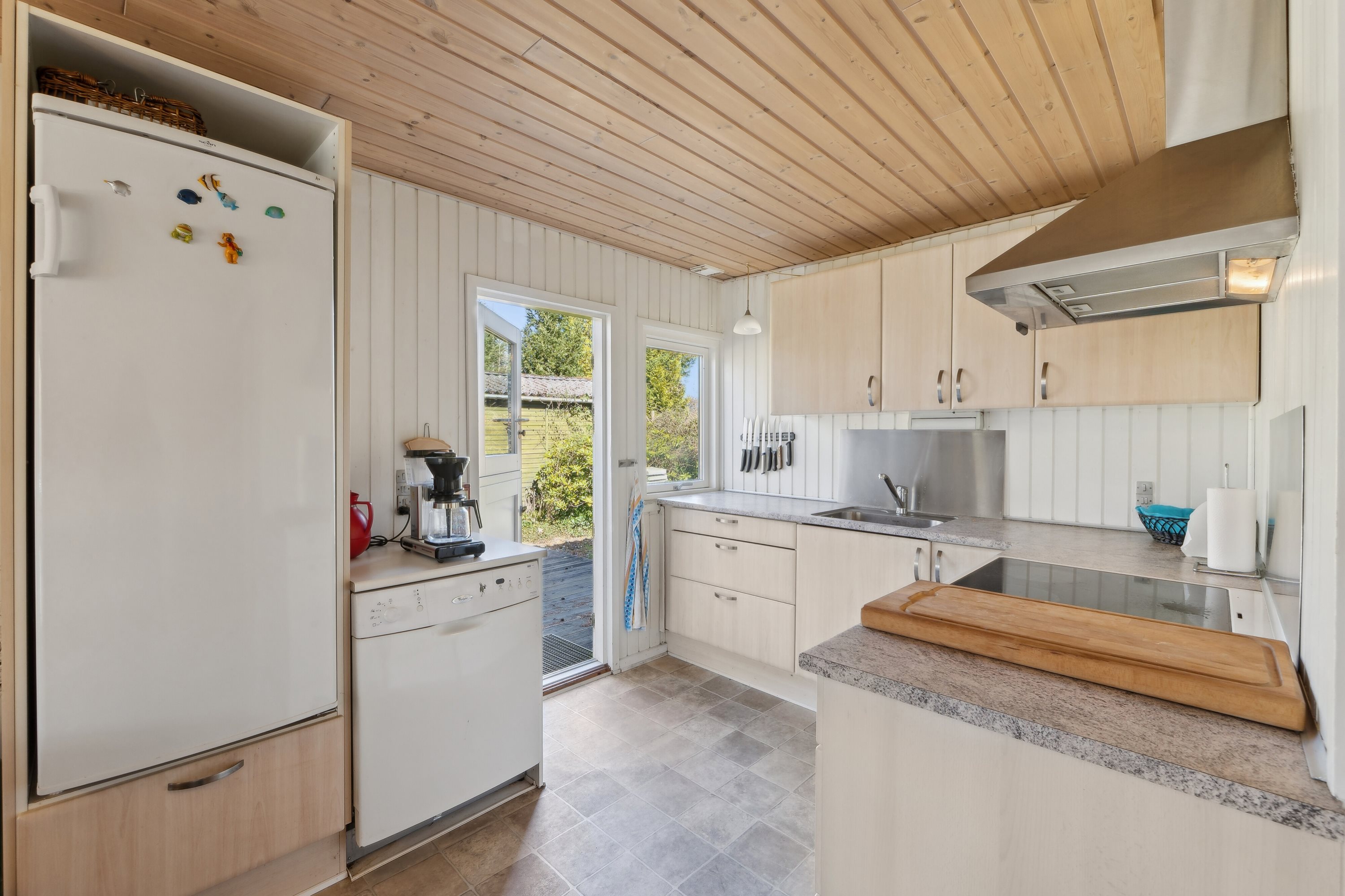 Fremhævet køkken billede i fuldskærmstilstand. Billede af Tyttebærvej 48, 7441 Bording