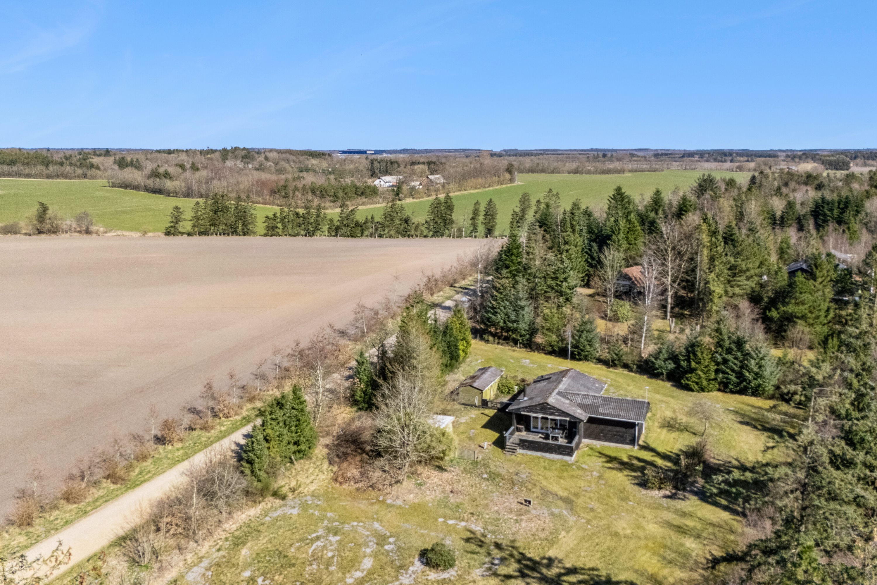 Miniaturebillede 1: luftfoto. Billede af Tyttebærvej 48, 7441 Bording
