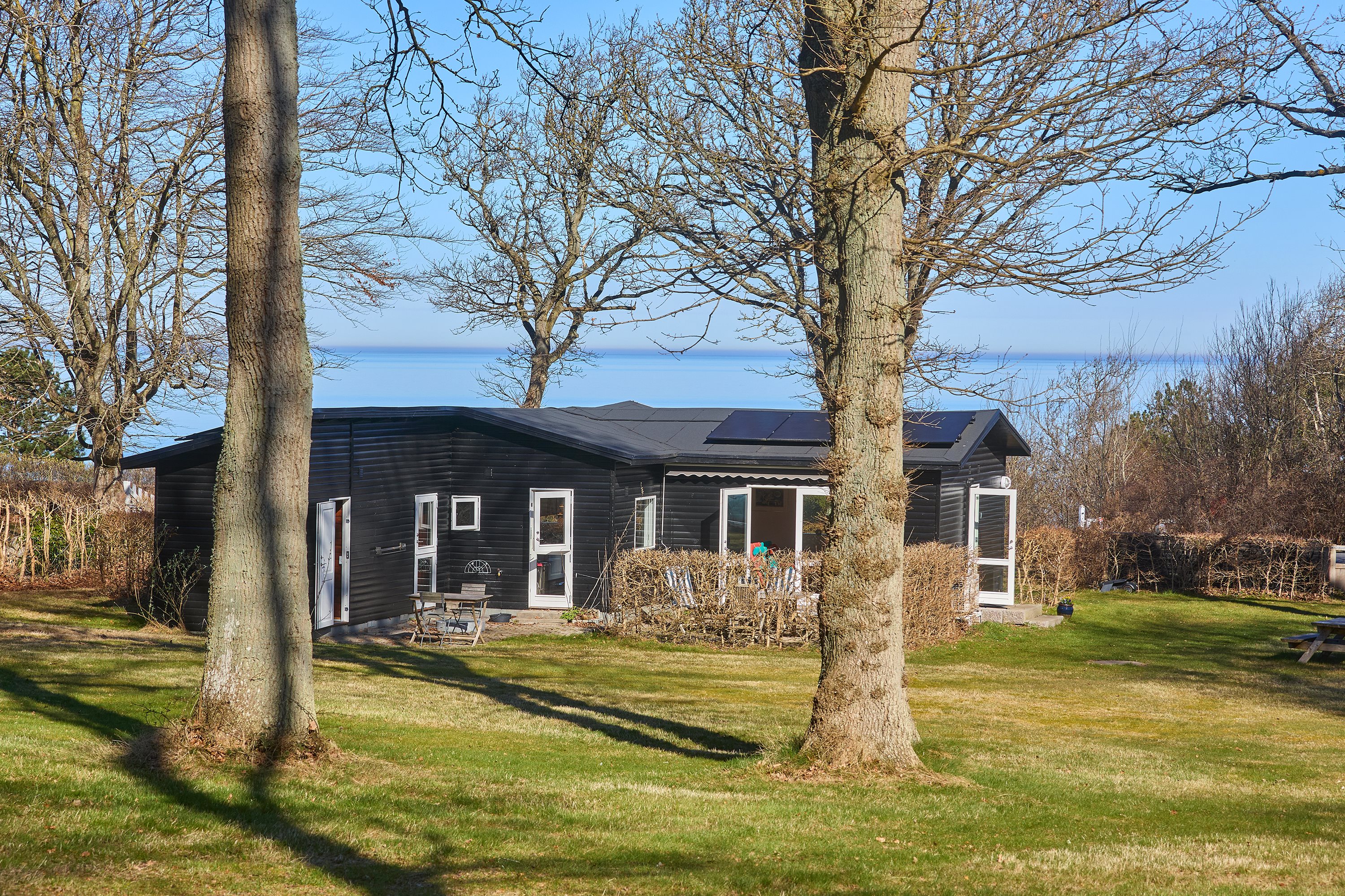 Miniaturebillede 1: ejendommen. Billede af Udsholt Strandvej 31, 3250 Gilleleje