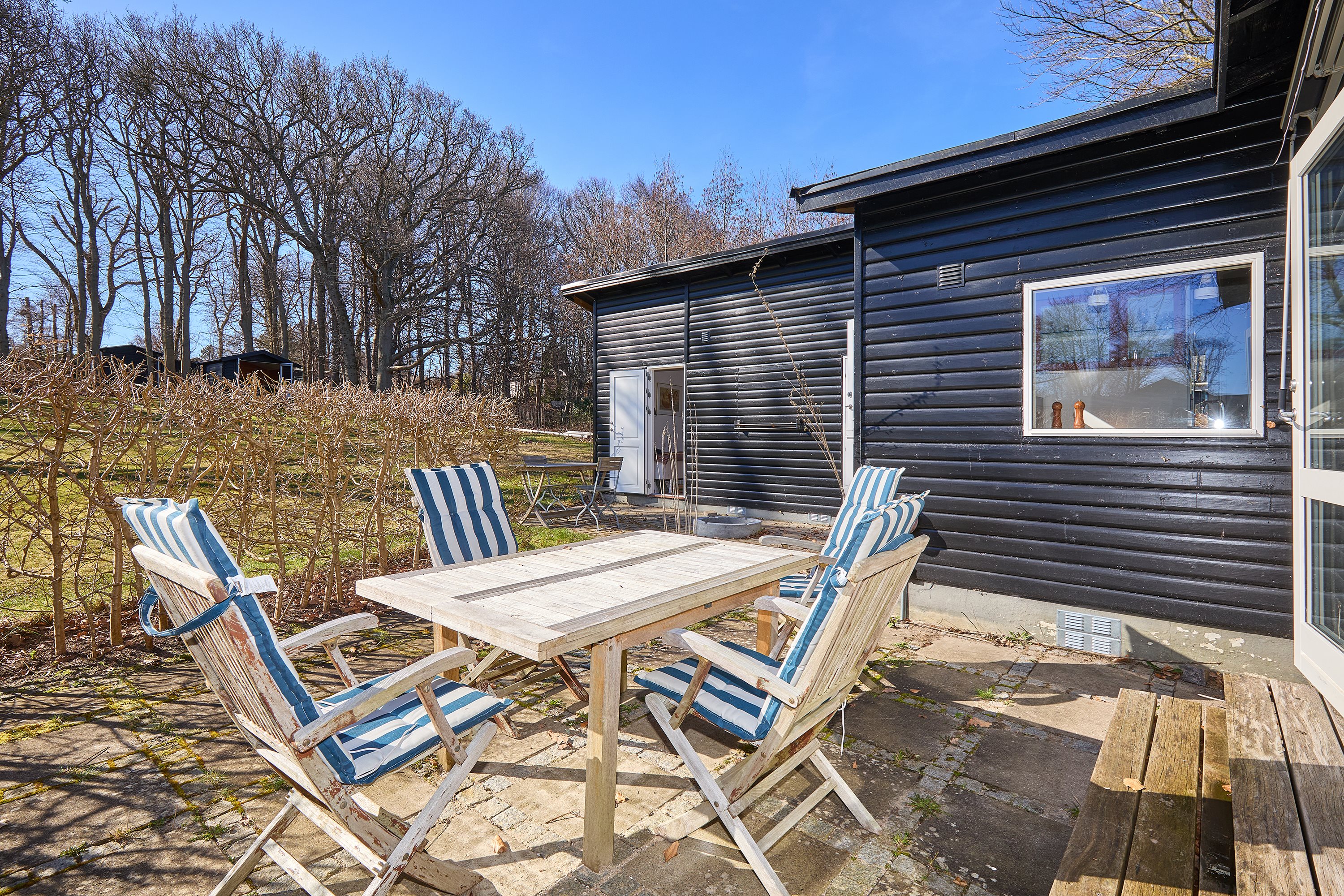 Fremhævet terrasse billede i fuldskærmstilstand. Billede af Udsholt Strandvej 31, 3250 Gilleleje