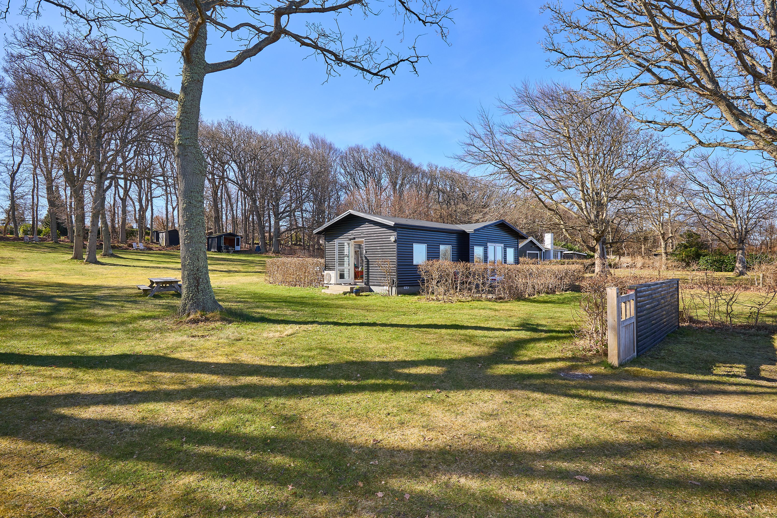 Fremhævet ejendommen billede i fuldskærmstilstand. Billede af Udsholt Strandvej 31, 3250 Gilleleje