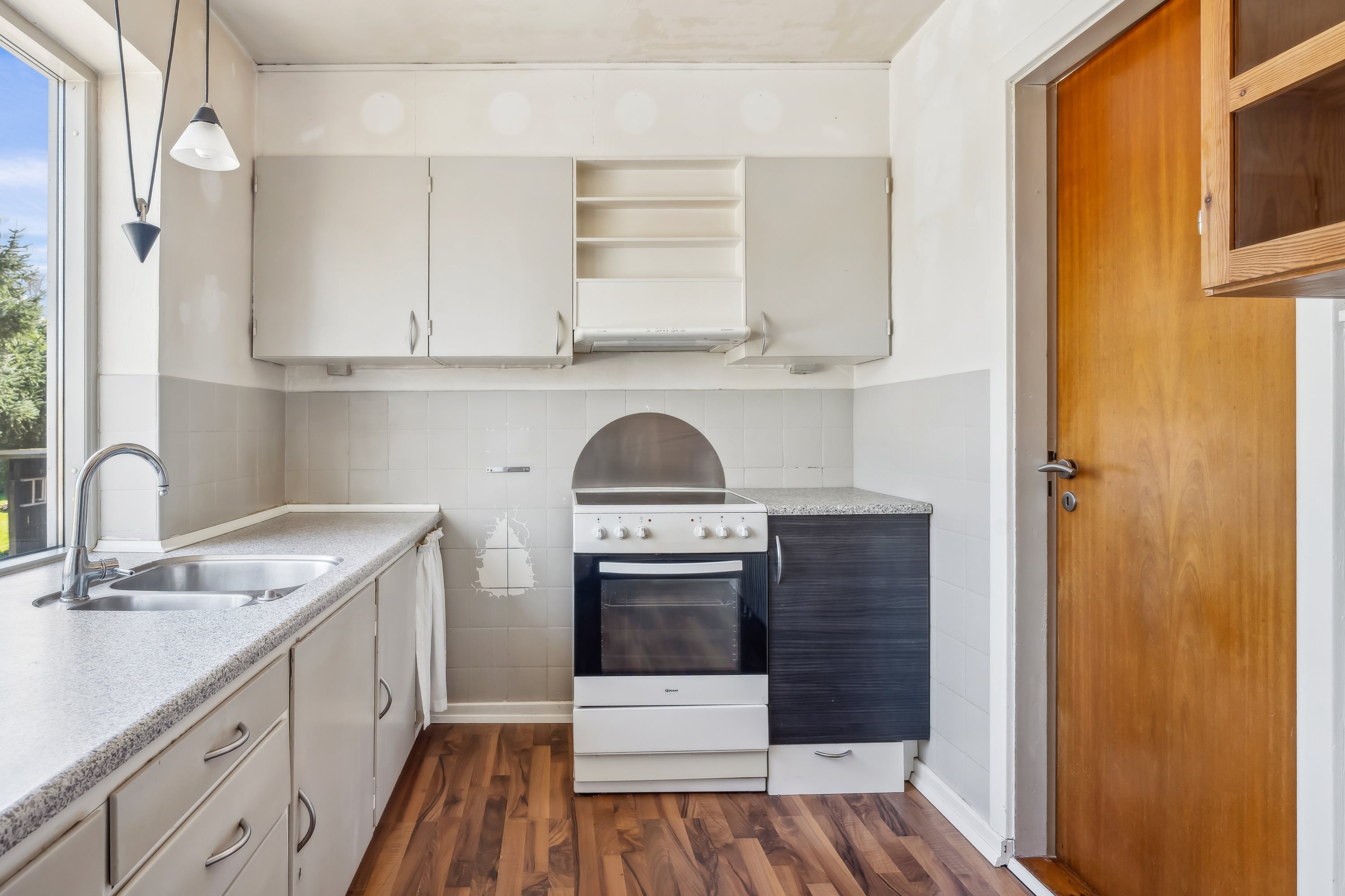 Fremhævet køkken billede i fuldskærmstilstand. Billede af Ulstrup Skovvej 5, Sdr Vinge, 8860 Ulstrup