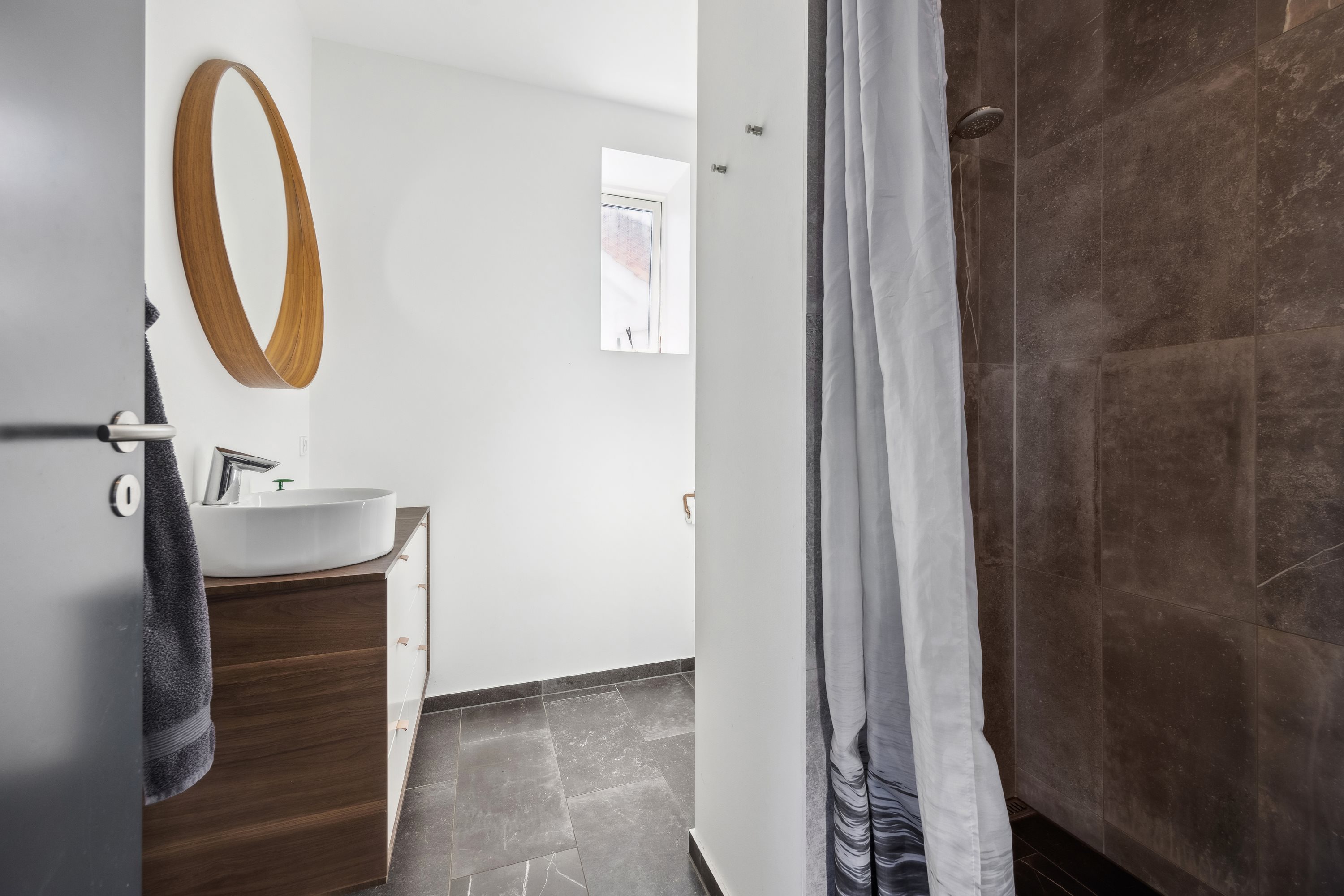 Fremhævet badeværelse billede i fuldskærmstilstand. Billede af Aalborgvej 315, 9362 Gandrup