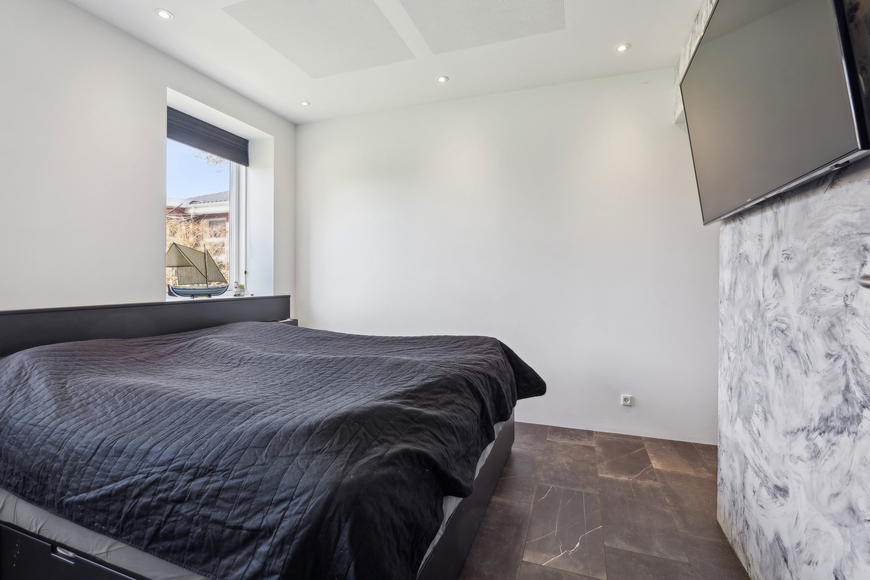 Fremhævet værelse billede i fuldskærmstilstand. Billede af Aalborgvej 315, 9362 Gandrup