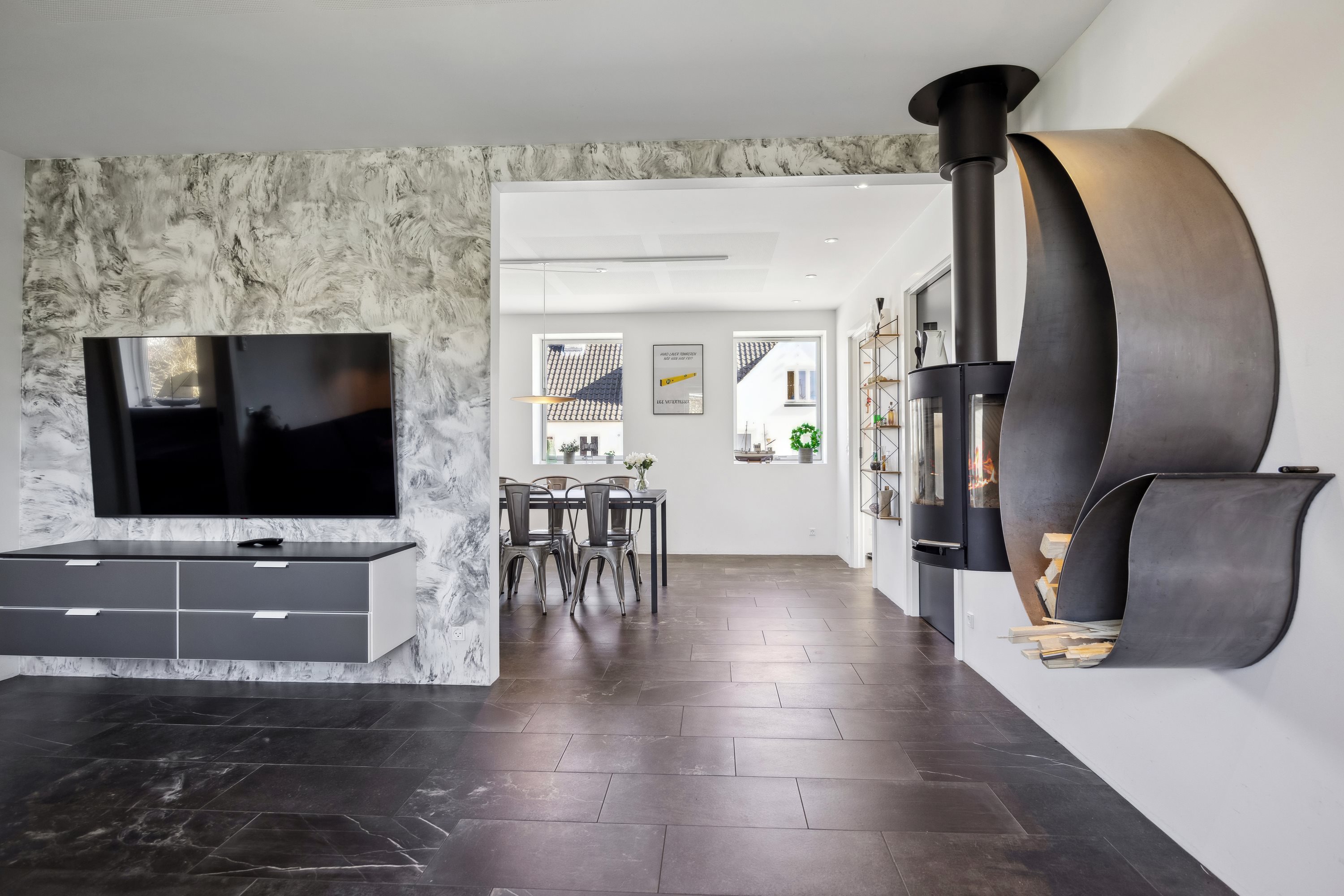 Fremhævet stue billede i fuldskærmstilstand. Billede af Aalborgvej 315, 9362 Gandrup