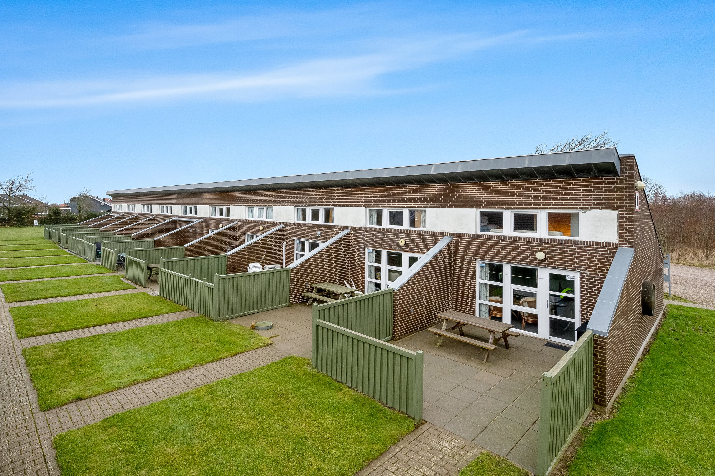 Fremhævet facade billede i fuldskærmstilstand. Billede af Vester Fælled 144, Bork Havn, 6893 Hemmet