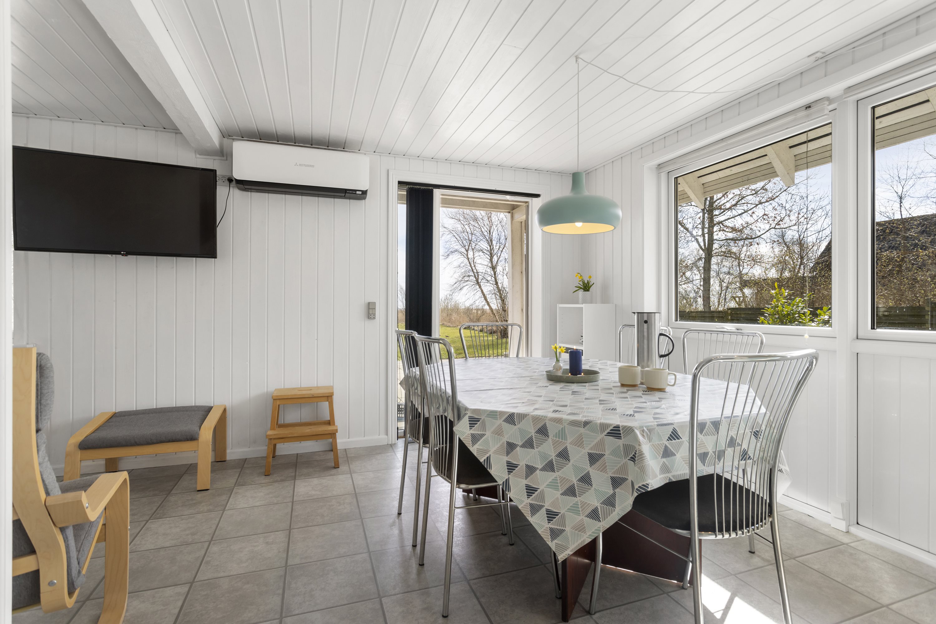 Fremhævet stue billede i fuldskærmstilstand. Billede af Rødtungevej 30, Voerså, 9300 Sæby