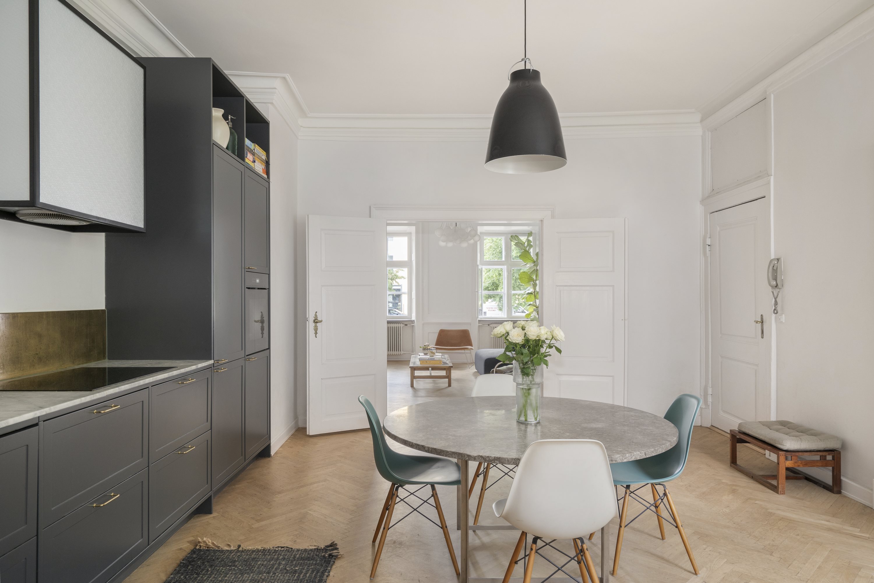 Fremhævet  billede i fuldskærmstilstand. Billede af Overgaden Neden Vandet 39, st.., 1414 København K