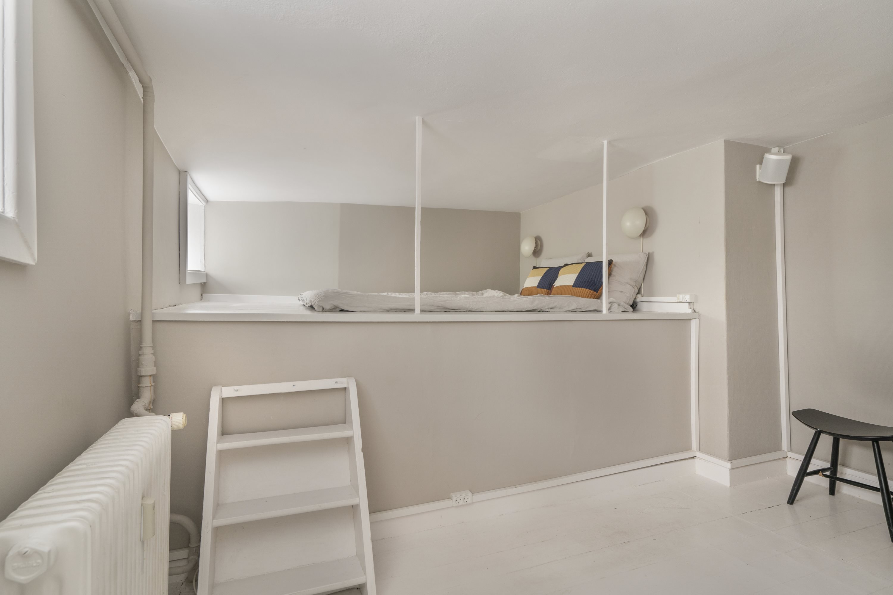 Fremhævet  billede i fuldskærmstilstand. Billede af Overgaden Neden Vandet 39, st.., 1414 København K