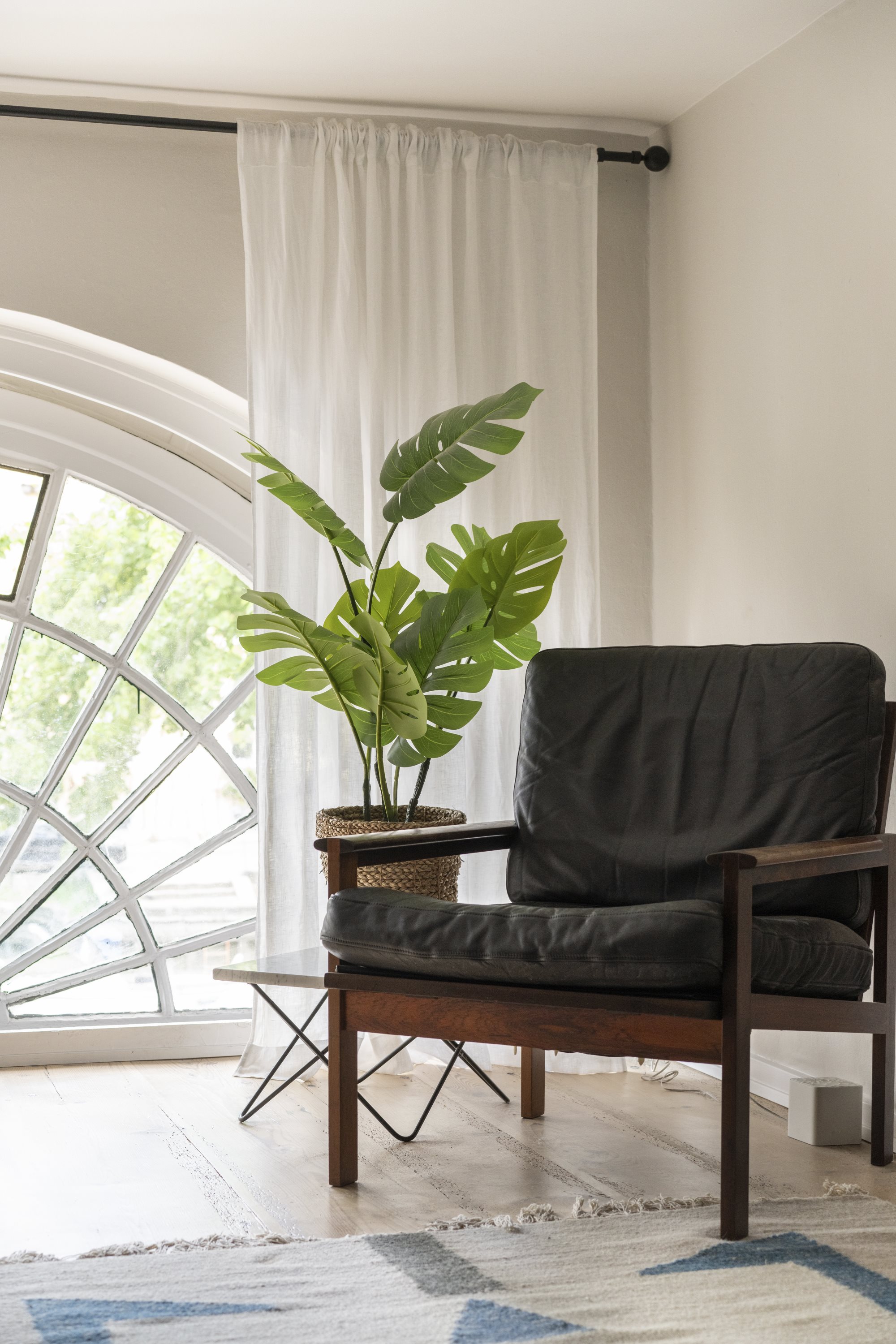 Fremhævet  billede i fuldskærmstilstand. Billede af Overgaden Neden Vandet 39, st.., 1414 København K