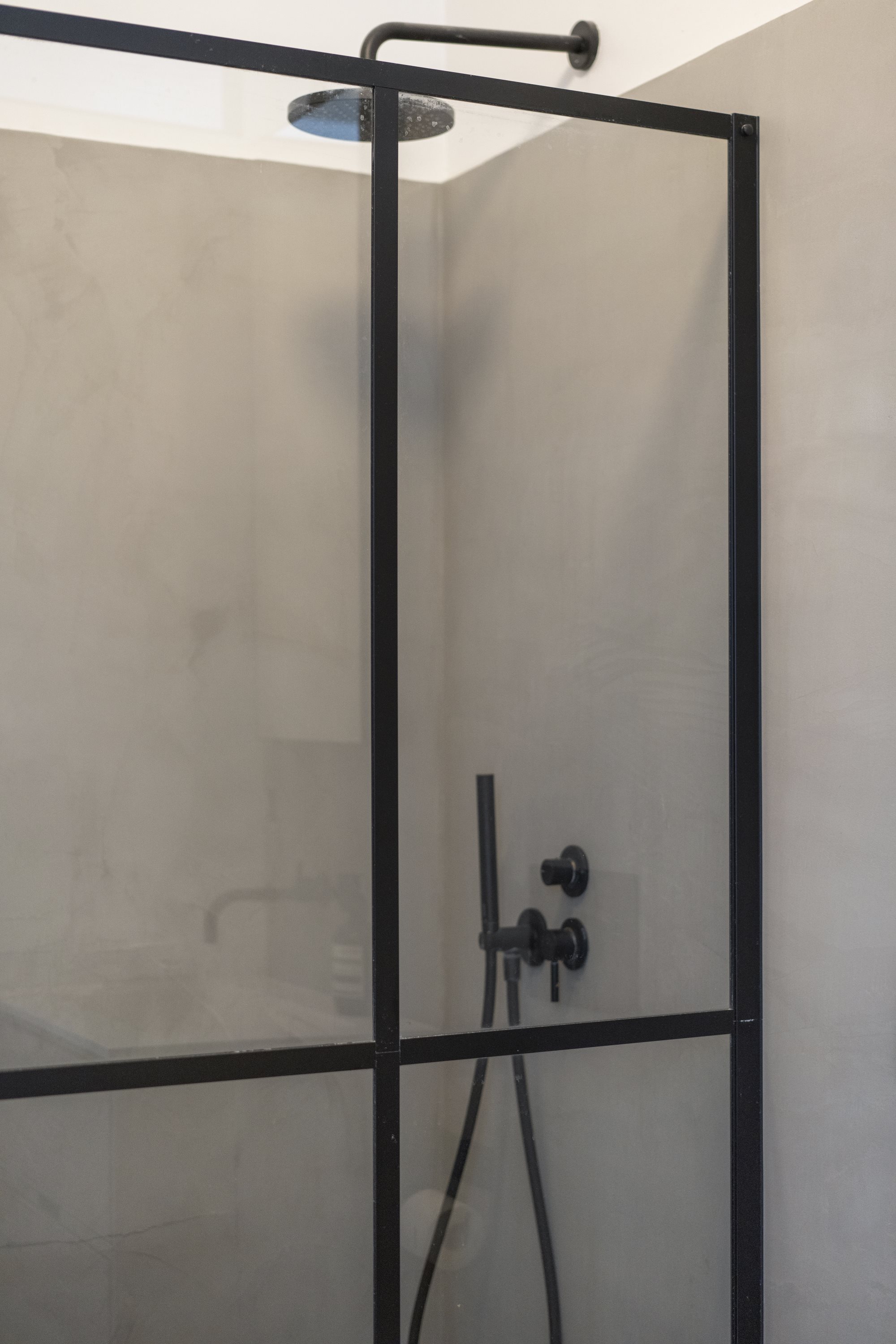 Fremhævet  billede i fuldskærmstilstand. Billede af Overgaden Neden Vandet 39, st.., 1414 København K