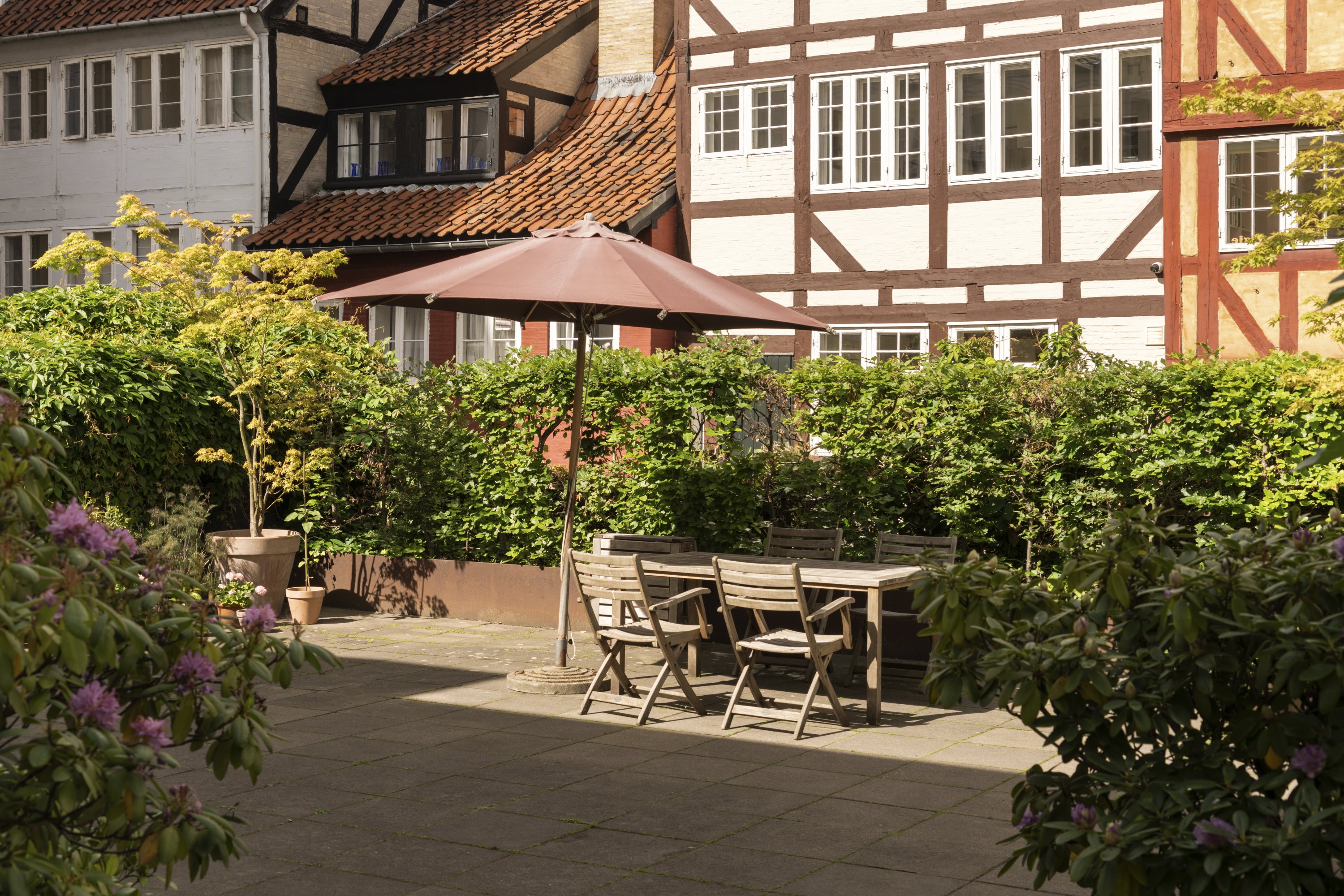 Fremhævet  billede i fuldskærmstilstand. Billede af Overgaden Neden Vandet 39, st.., 1414 København K