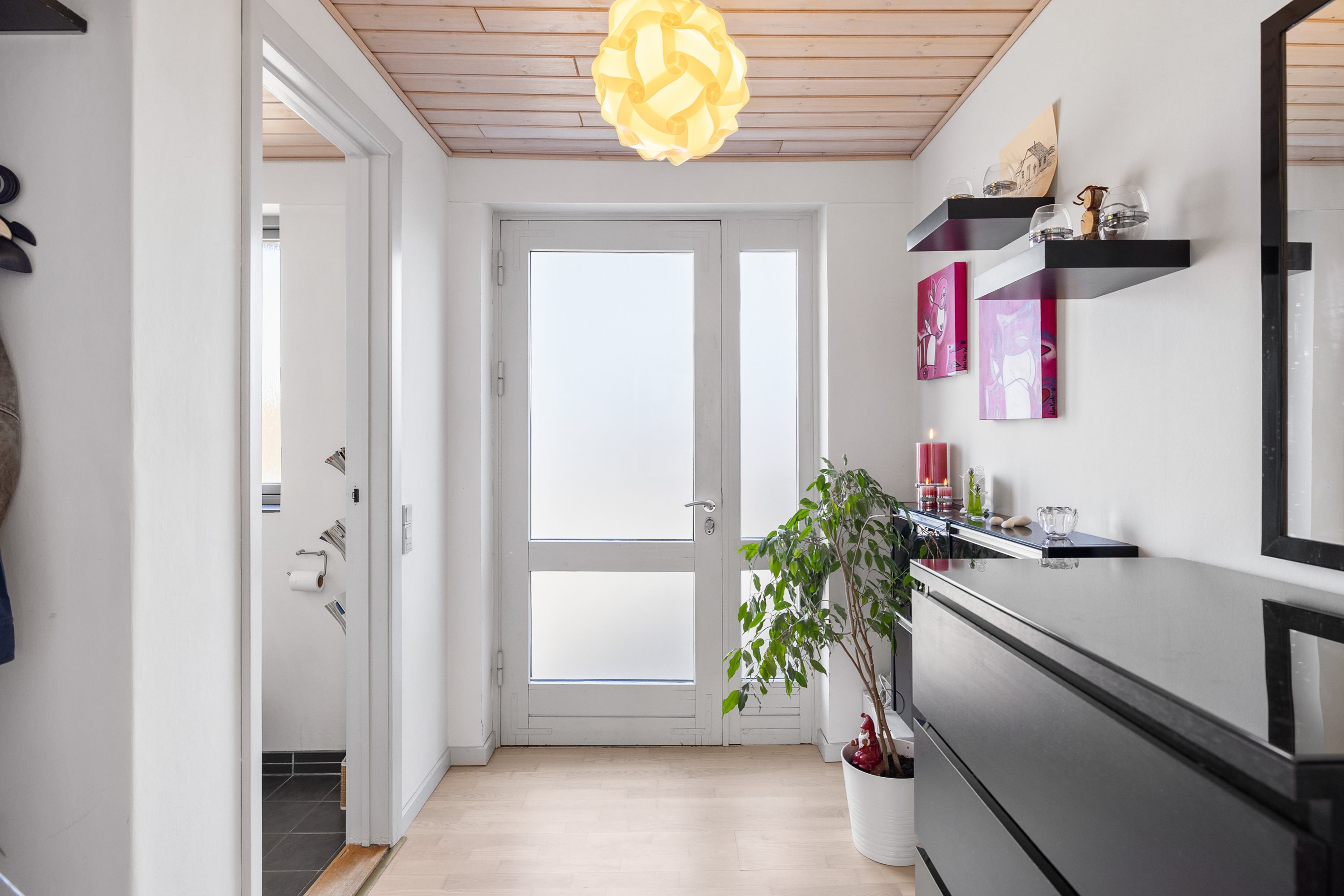 Fremhævet  billede i fuldskærmstilstand. Billede af Bjørnøvænget 9, True, 8381 Tilst