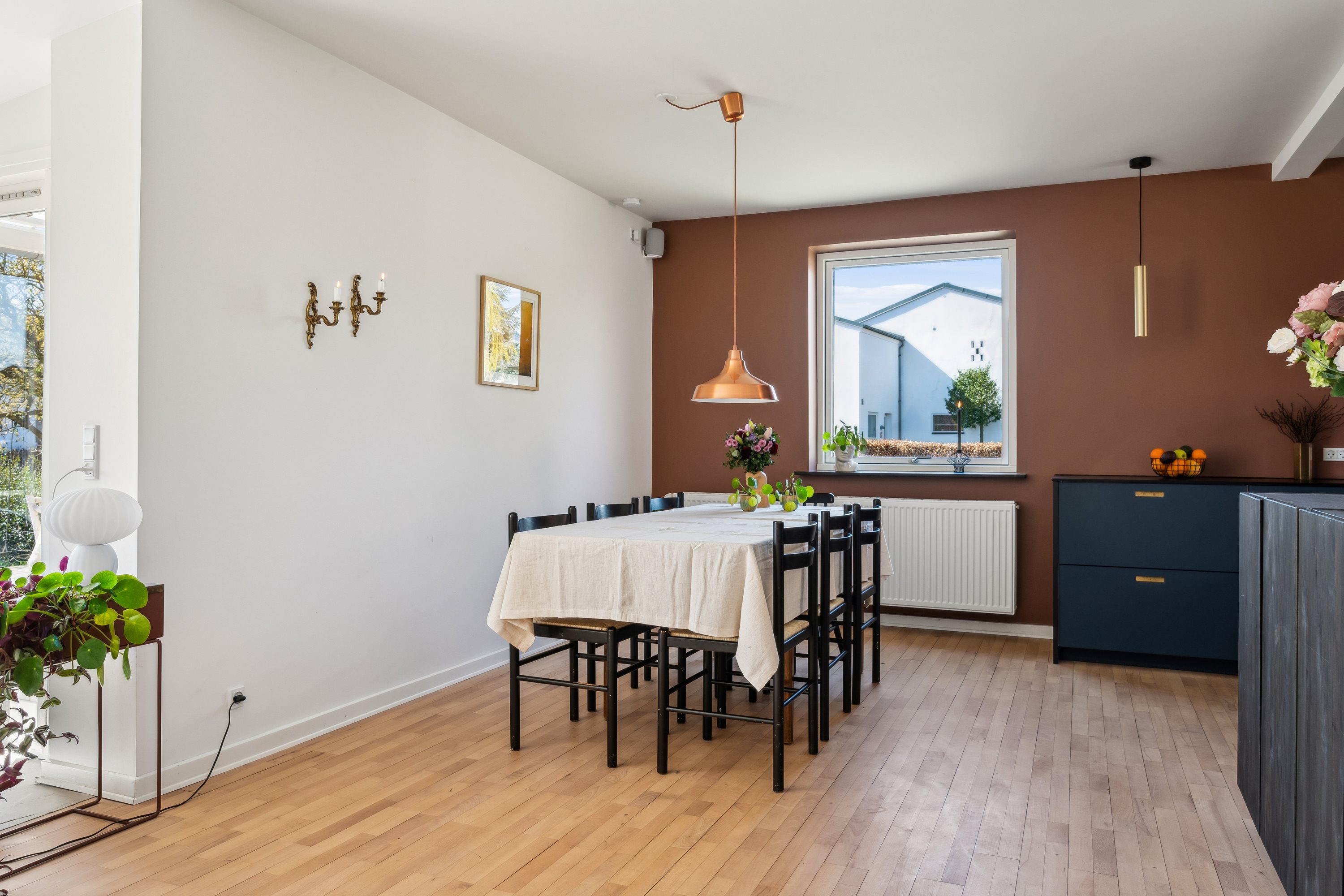 Fremhævet værelse billede i fuldskærmstilstand. Billede af Alsvej 2, 8240 Risskov