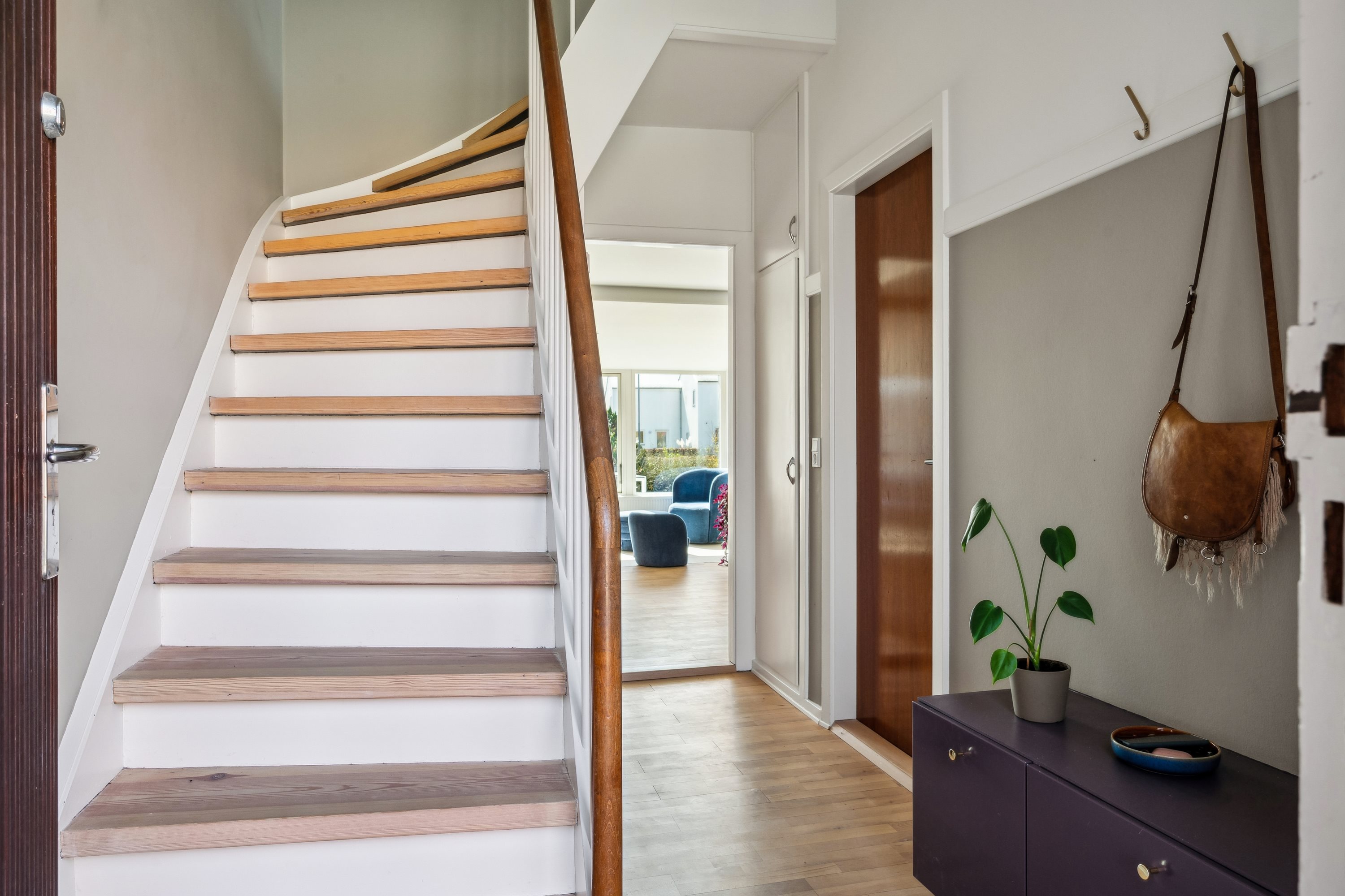 Miniaturebillede 2: entré. Billede af Alsvej 2, 8240 Risskov