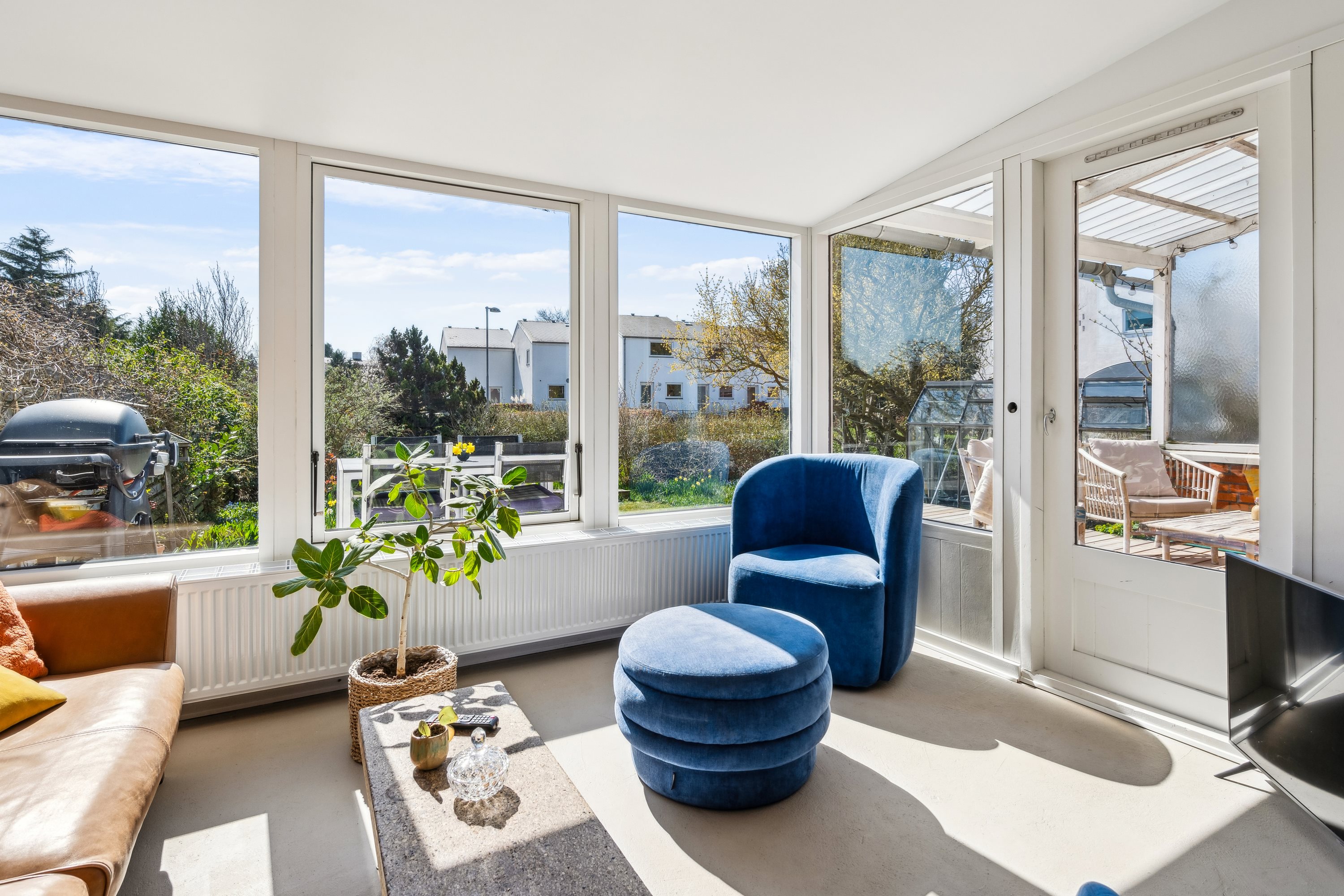 Fremhævet udestue billede i fuldskærmstilstand. Billede af Alsvej 2, 8240 Risskov