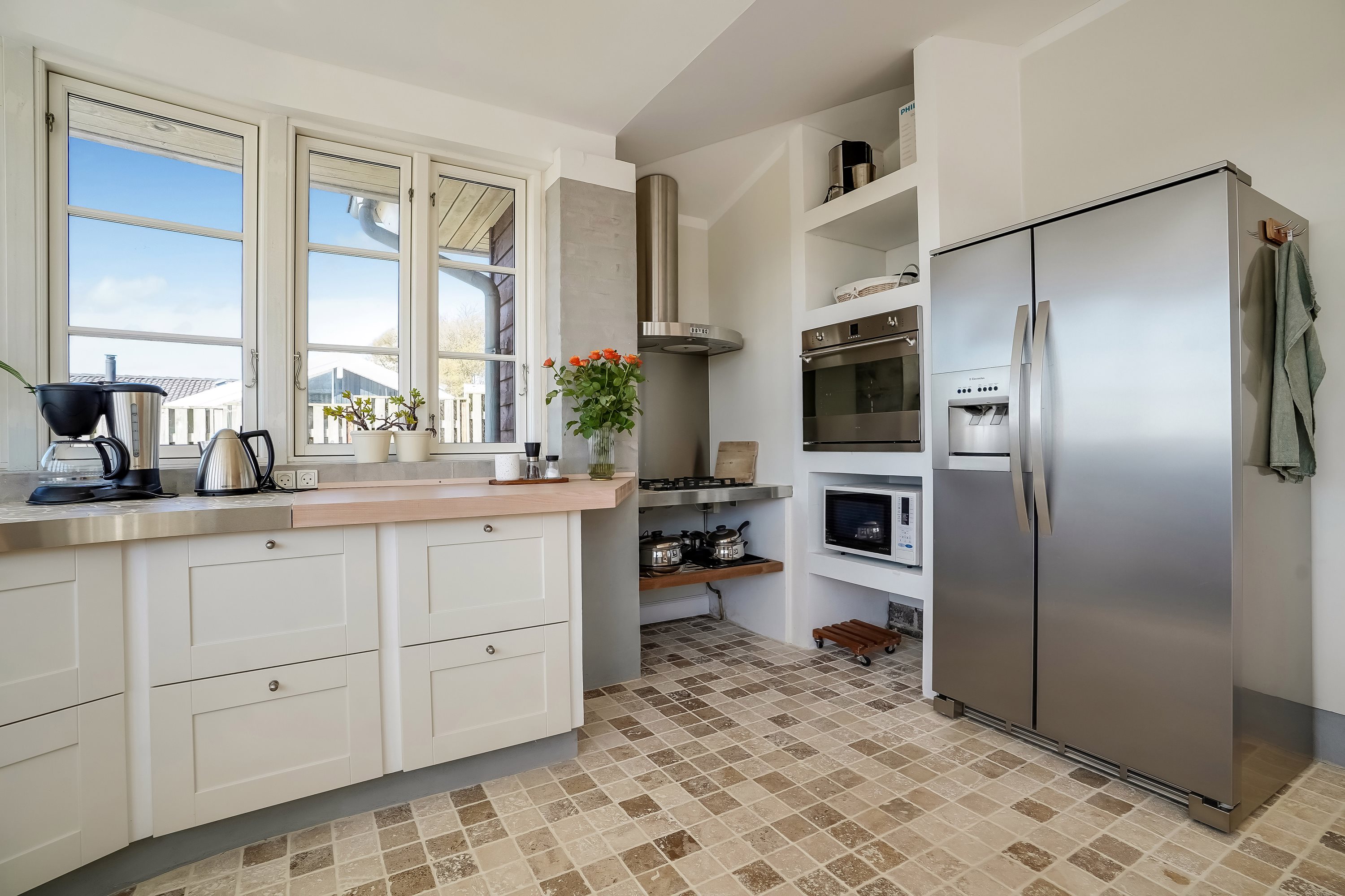 Fremhævet køkken billede i fuldskærmstilstand. Billede af Helnæsvej 10, Brydegaard, 5683 Haarby