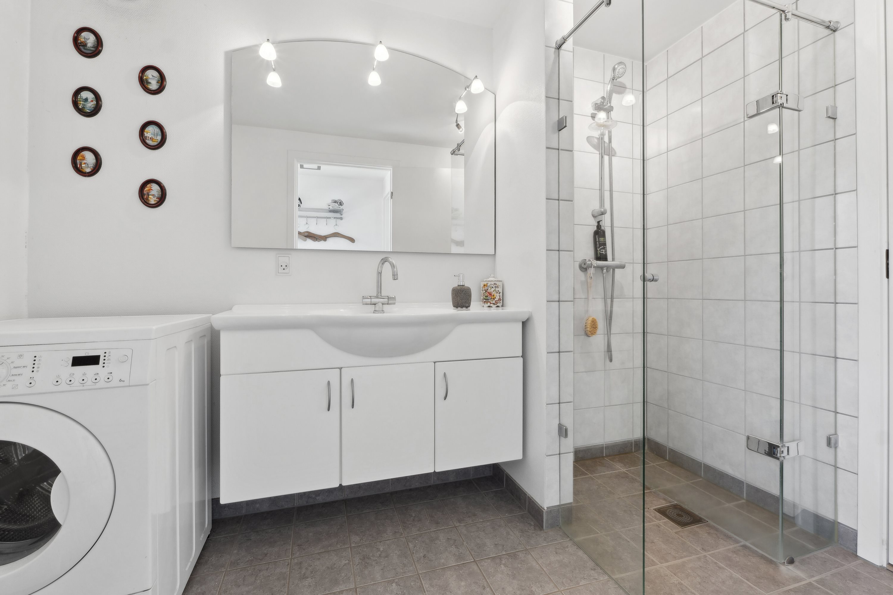 Fremhævet bryggers billede i fuldskærmstilstand. Billede af Lohals Havn 2, Lohals, 5953 Tranekær