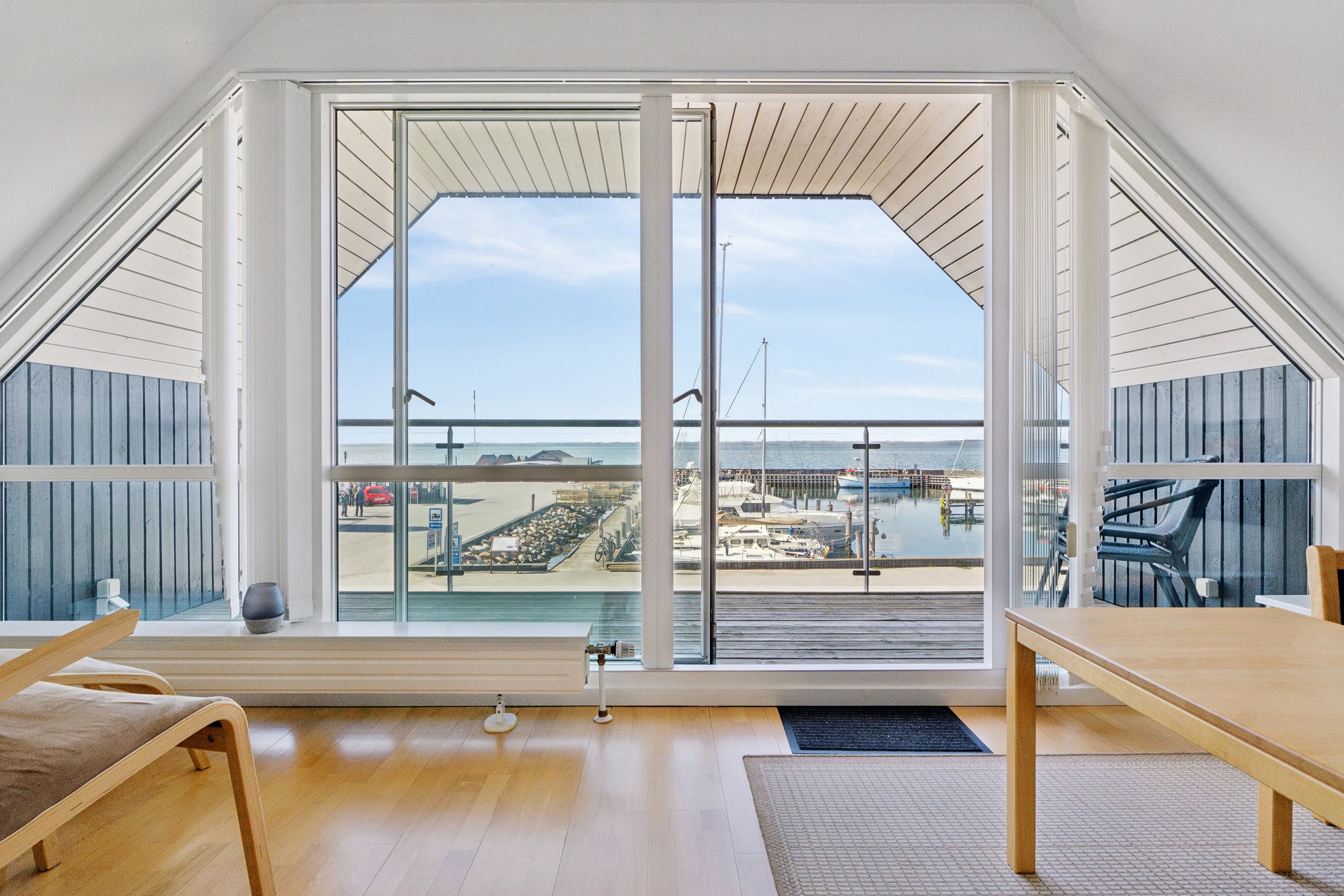 Fremhævet stue billede i fuldskærmstilstand. Billede af Lohals Havn 2, Lohals, 5953 Tranekær