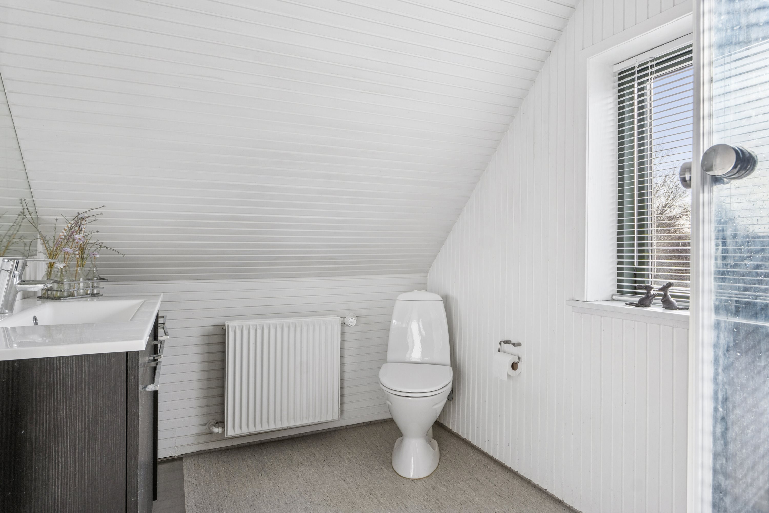 Fremhævet badeværelse billede i fuldskærmstilstand. Billede af Slagelsevej 147, 4400 Kalundborg