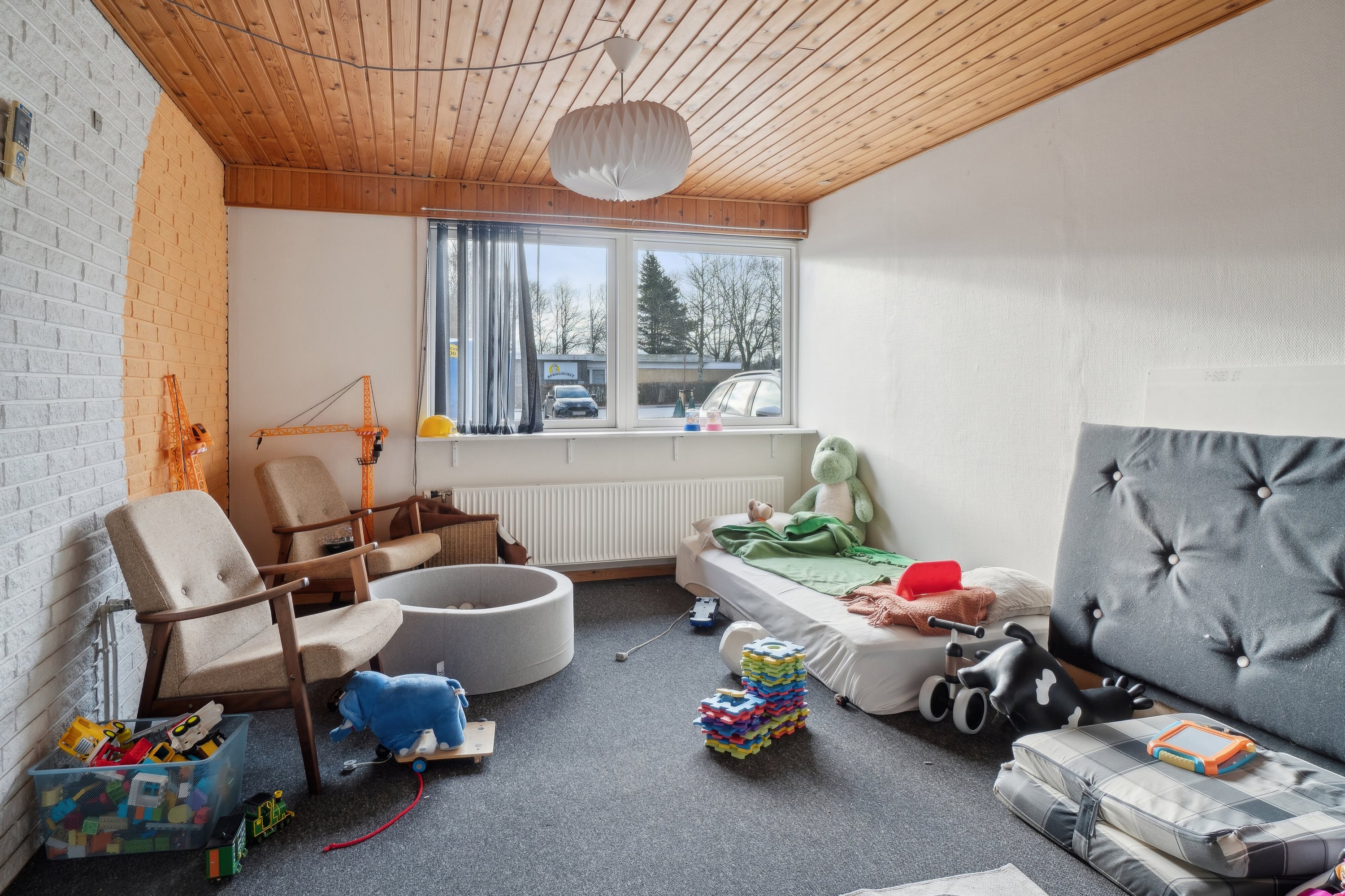 Fremhævet soveværelse billede i fuldskærmstilstand. Billede af Stadion Alle 4, 7430 Ikast