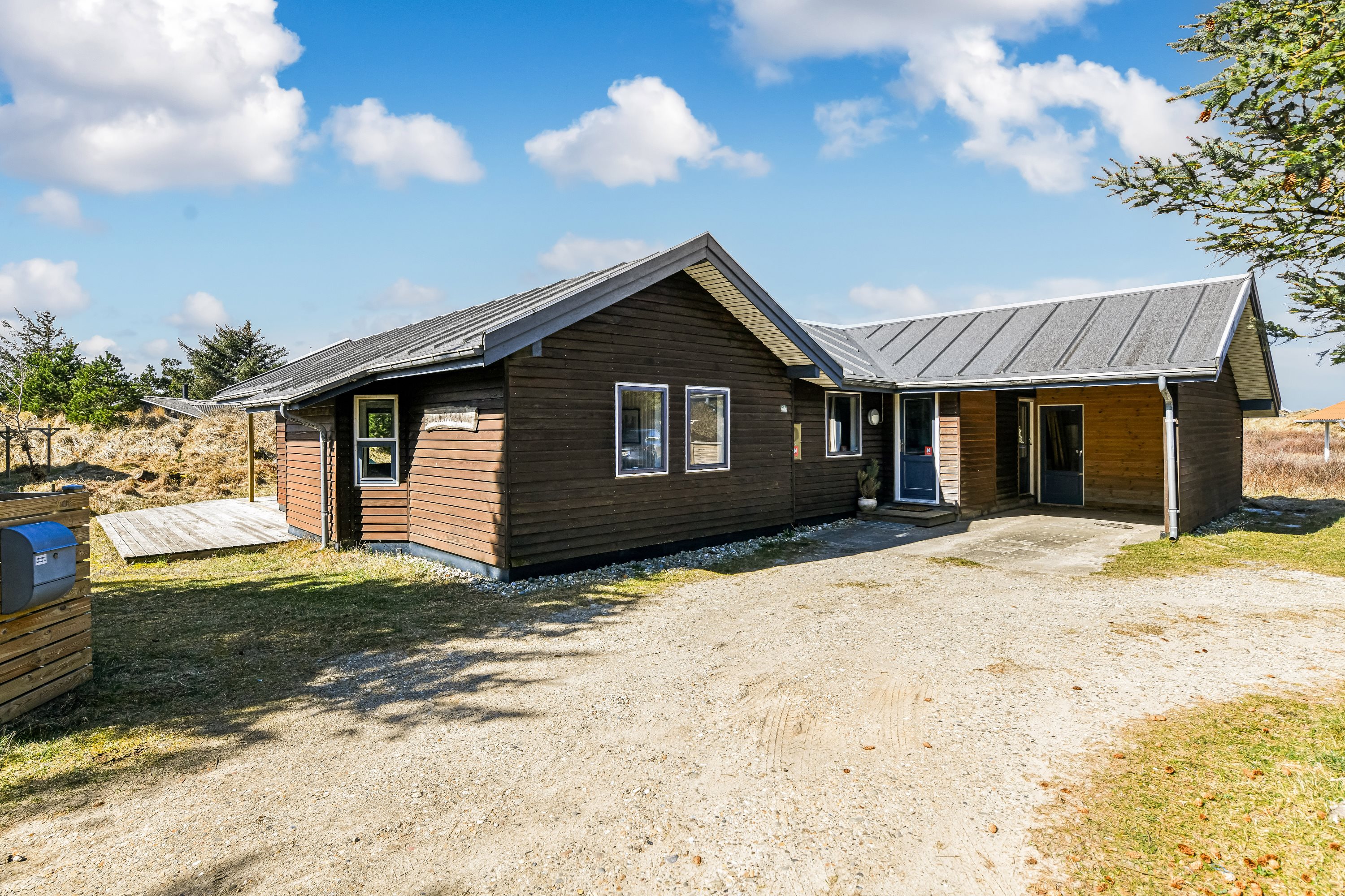 Miniaturebillede 2: ejendommen. Billede af Søringen 24, Grærup, 6840 Oksbøl