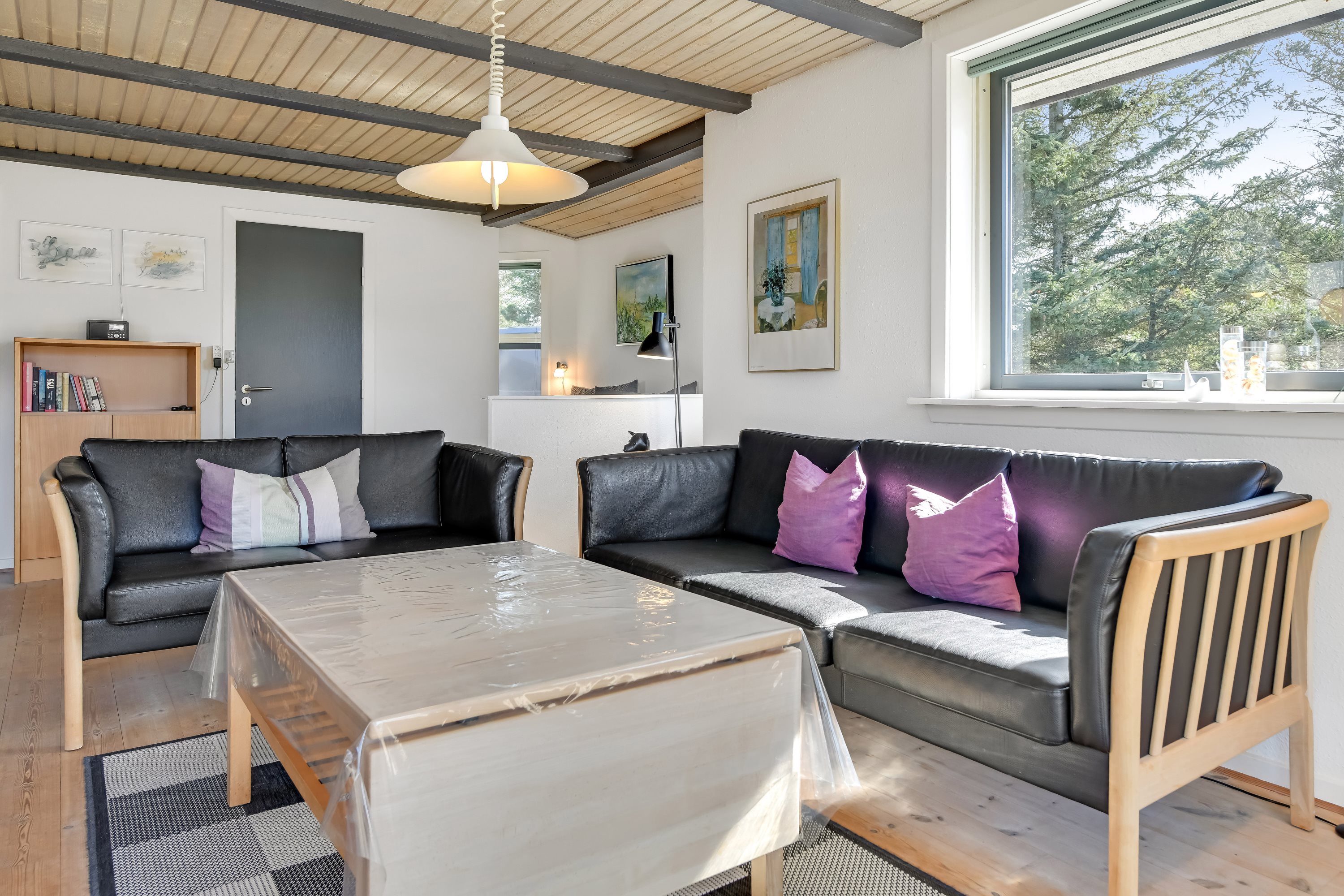 Fremhævet stue billede i fuldskærmstilstand. Billede af Søringen 24, Grærup, 6840 Oksbøl