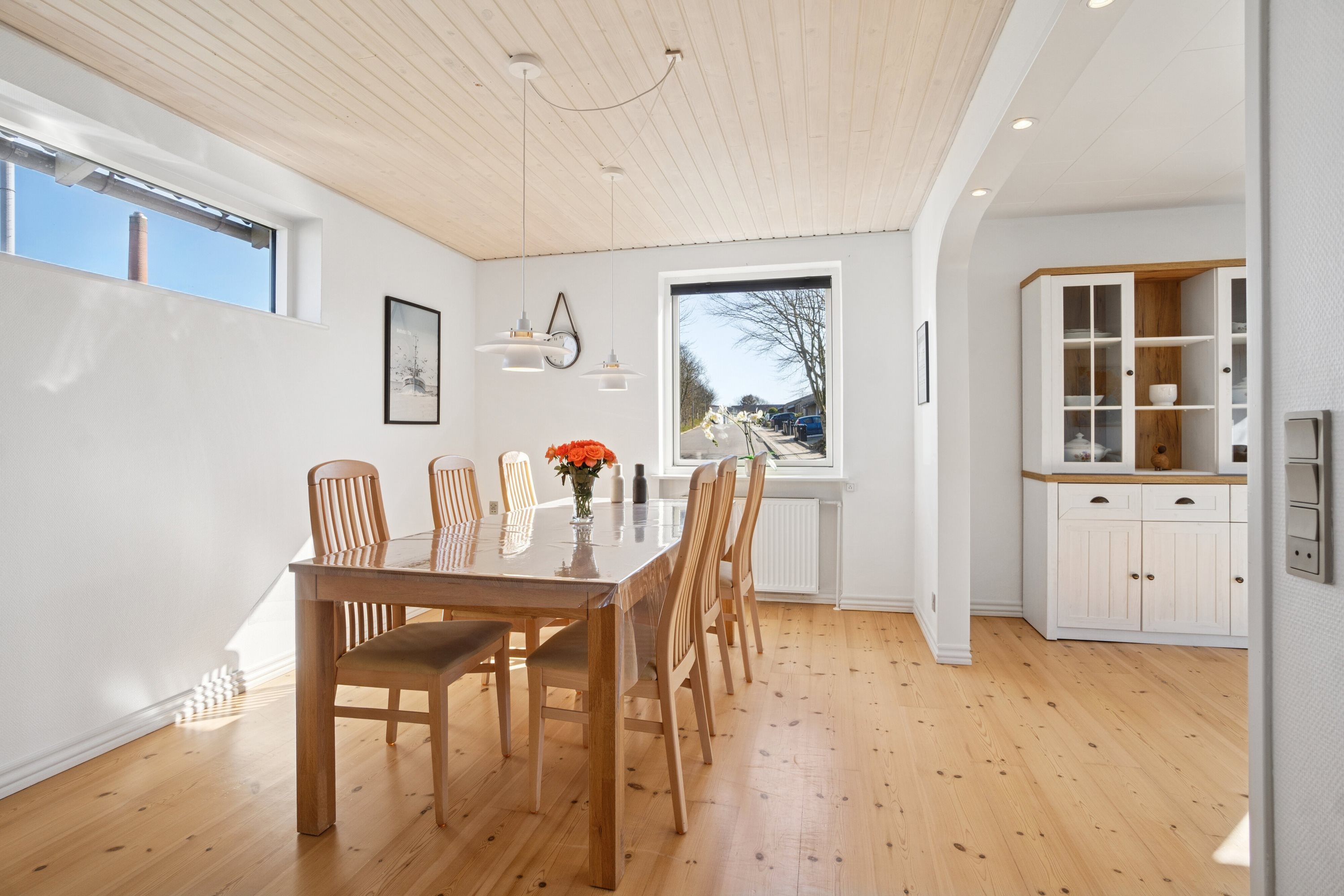 Fremhævet spisestue billede i fuldskærmstilstand. Billede af Højvænget 1, 7760 Hurup Thy