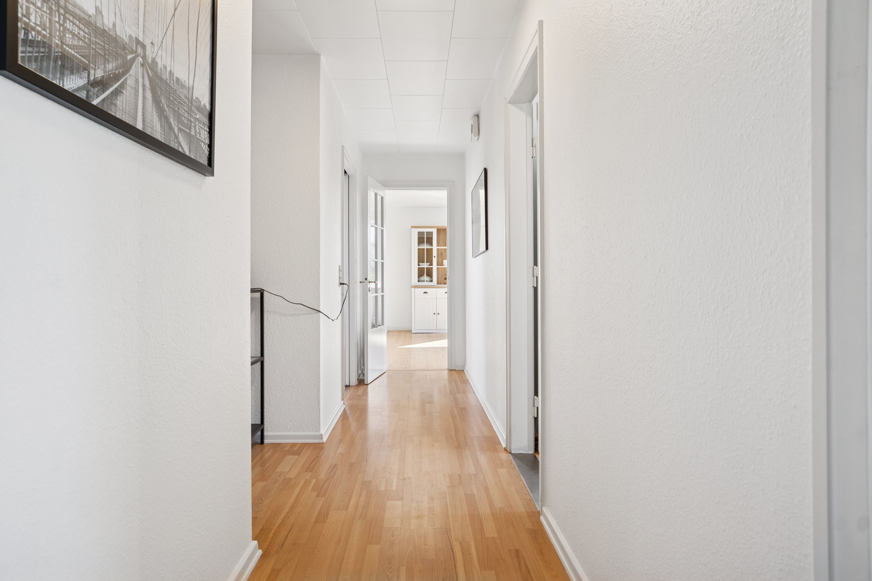 Fremhævet gang billede i fuldskærmstilstand. Billede af Højvænget 1, 7760 Hurup Thy