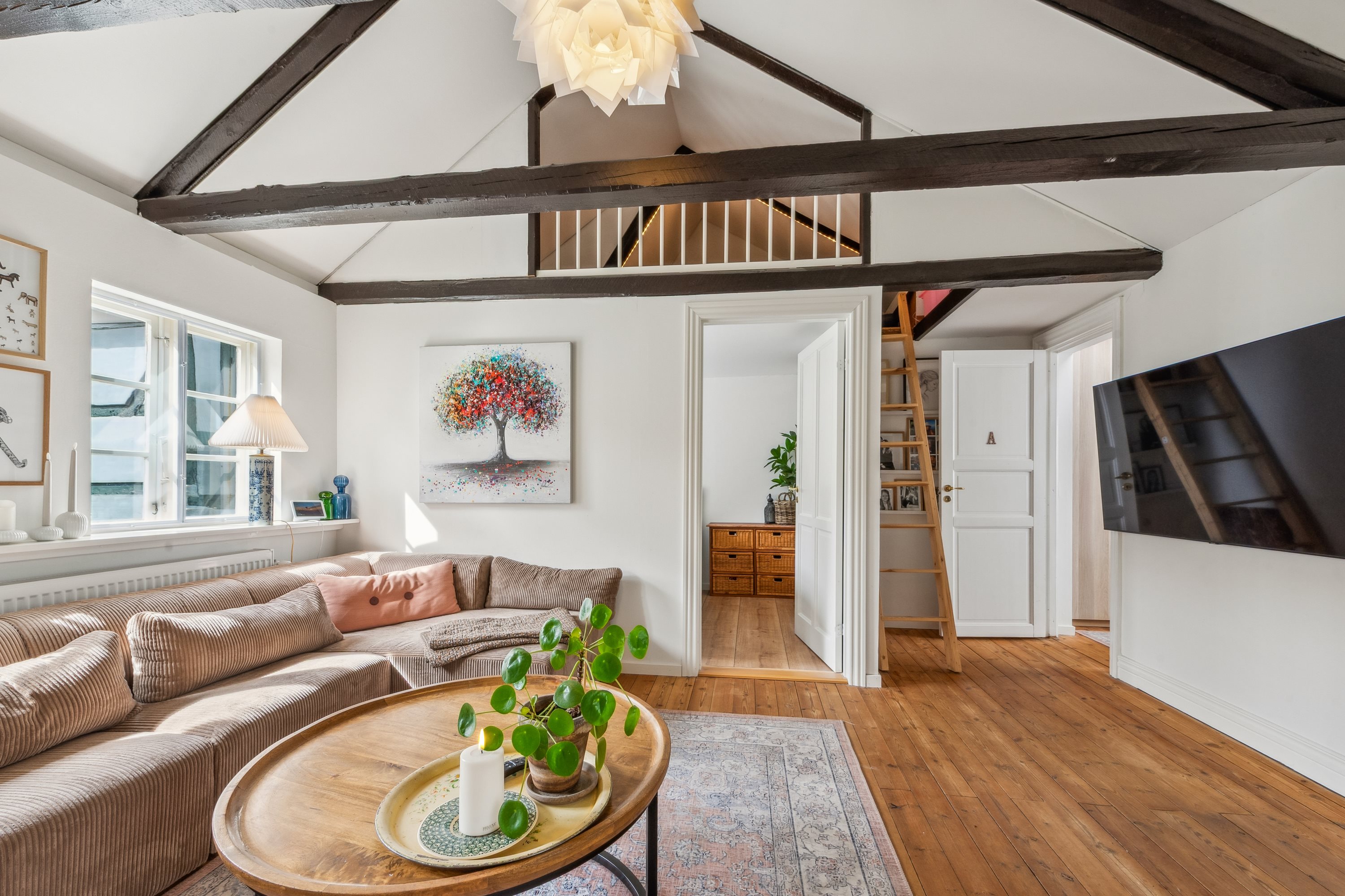 Fremhævet stue billede i fuldskærmstilstand. Billede af Skyttenstræde 10, 3000 Helsingør