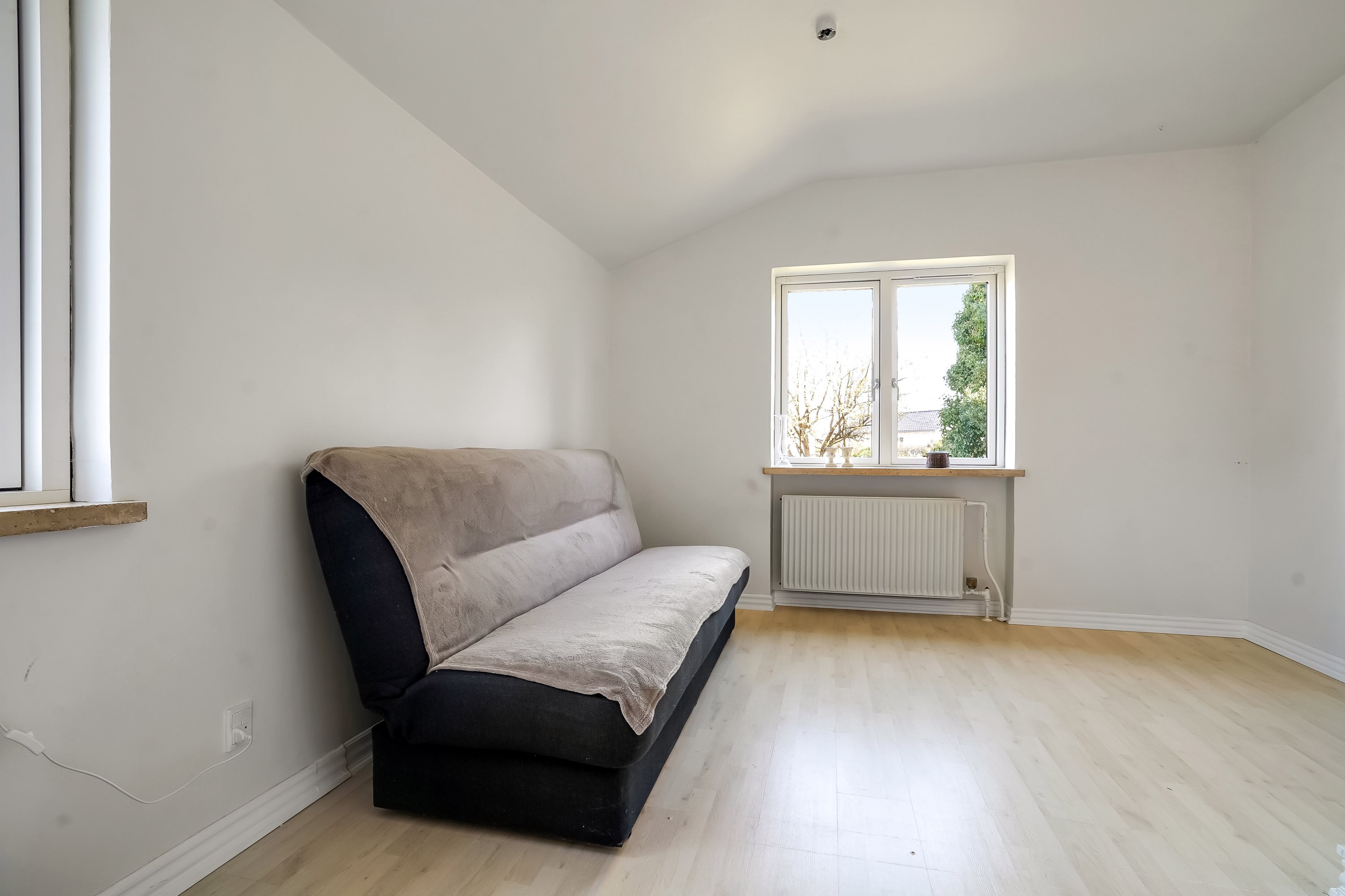 Fremhævet værelse billede i fuldskærmstilstand. Billede af Eddavej 39, 5210 Odense NV